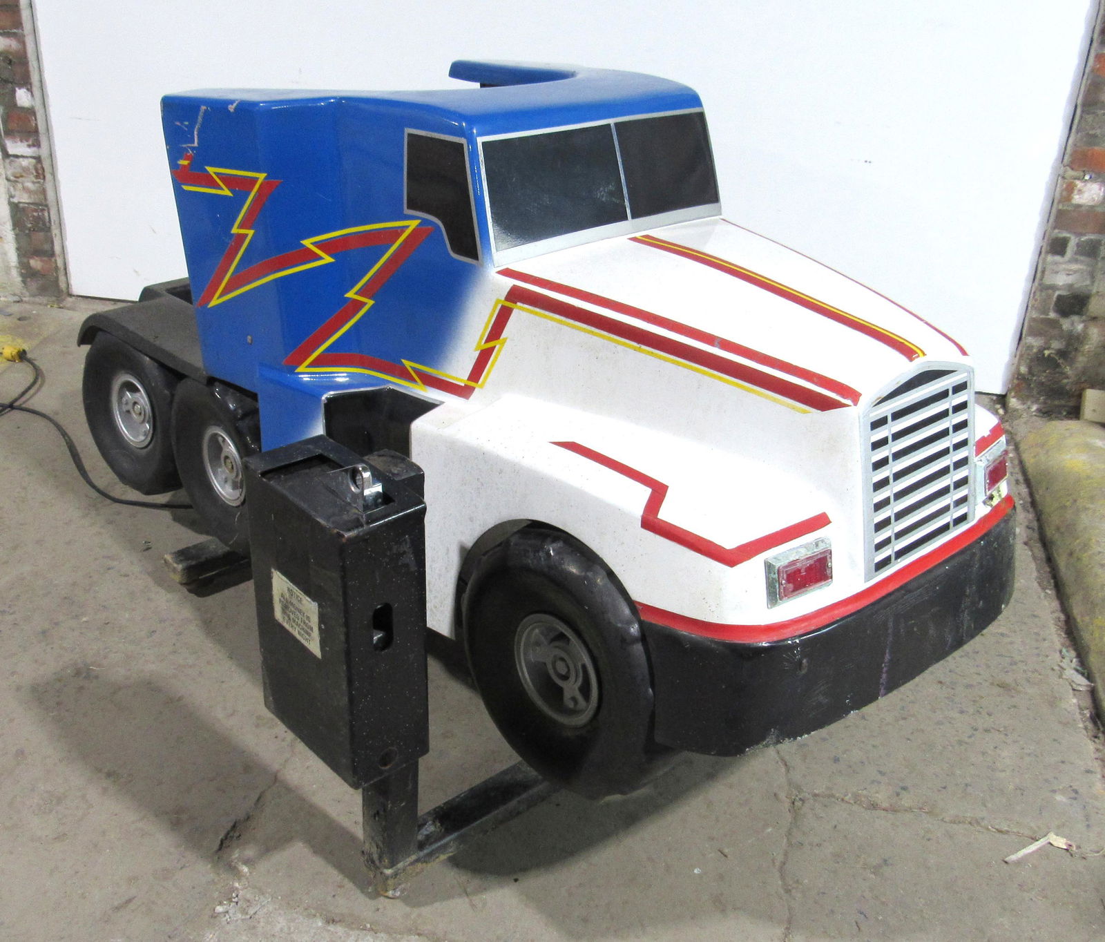 18-Wheeler Truck Coin Operated Kiddie Ride (1 of 2)