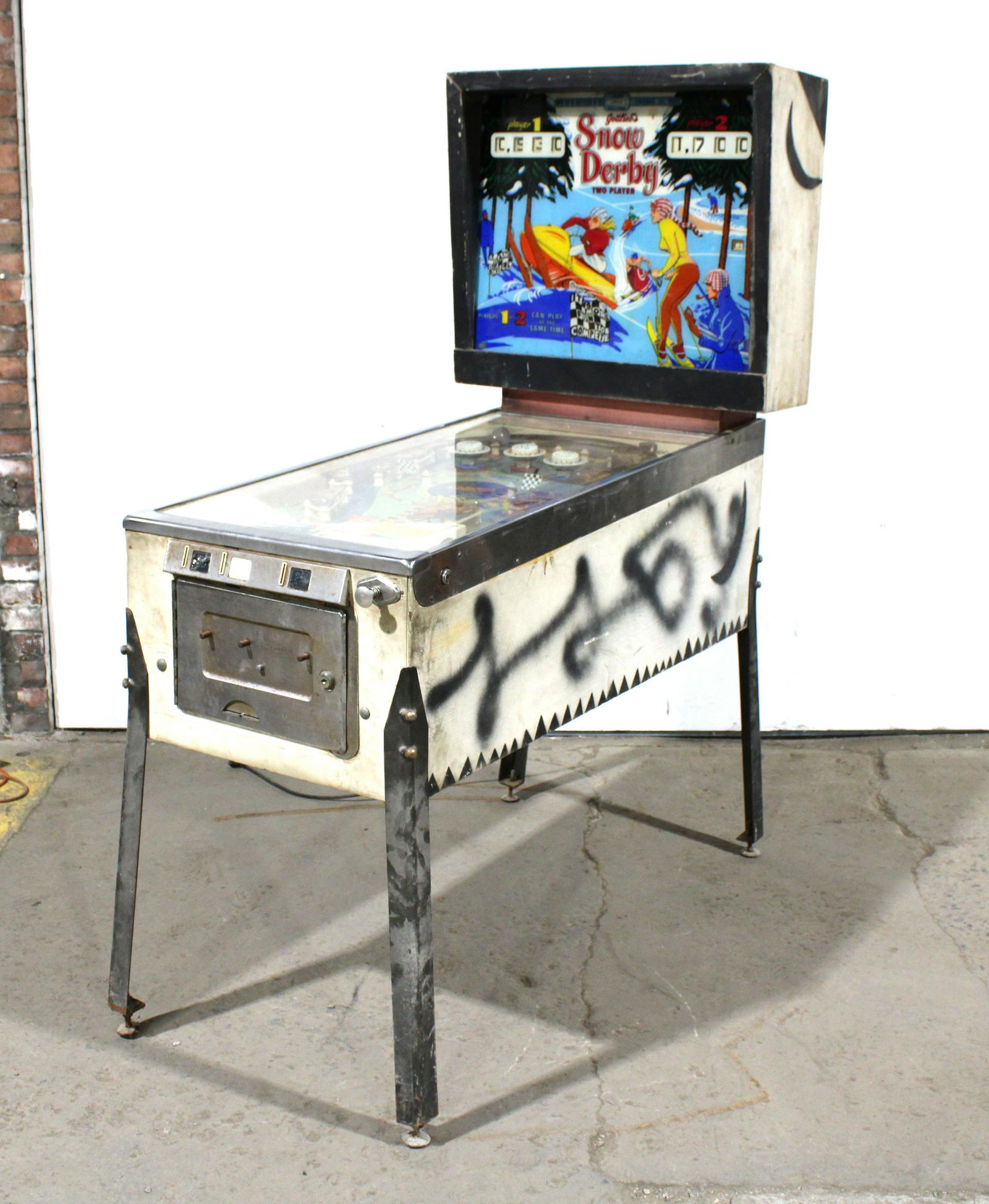 Gottlieb Snow Derby Pinball Machine (1 of 7)