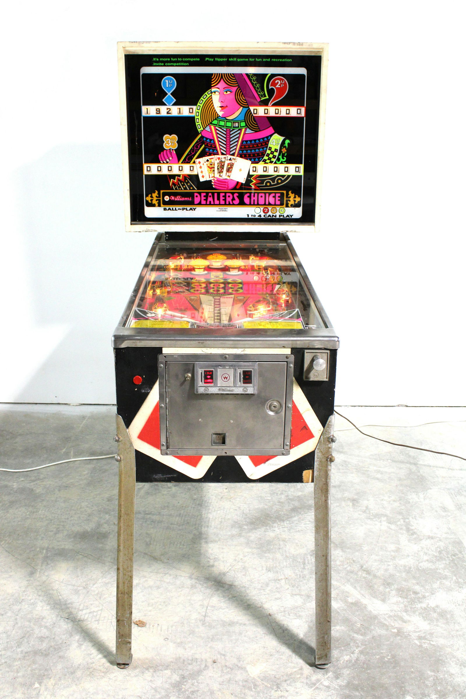 Williams Dealer's Choice Pinball Machine (1 of 7)