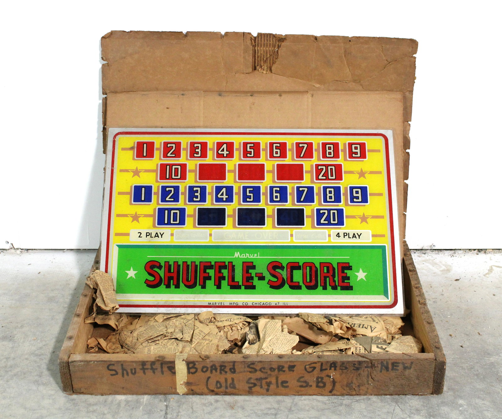 NOS Marvel MFG. Shuffleboard Score Glass in Crate: NOS Marvel MFG. Shuffleboard Score Glass in Crate, 1950s. This item requires third party shipping or pickup arrangements to be made. Dimensions of Crate: 3 x 26.5 x 18