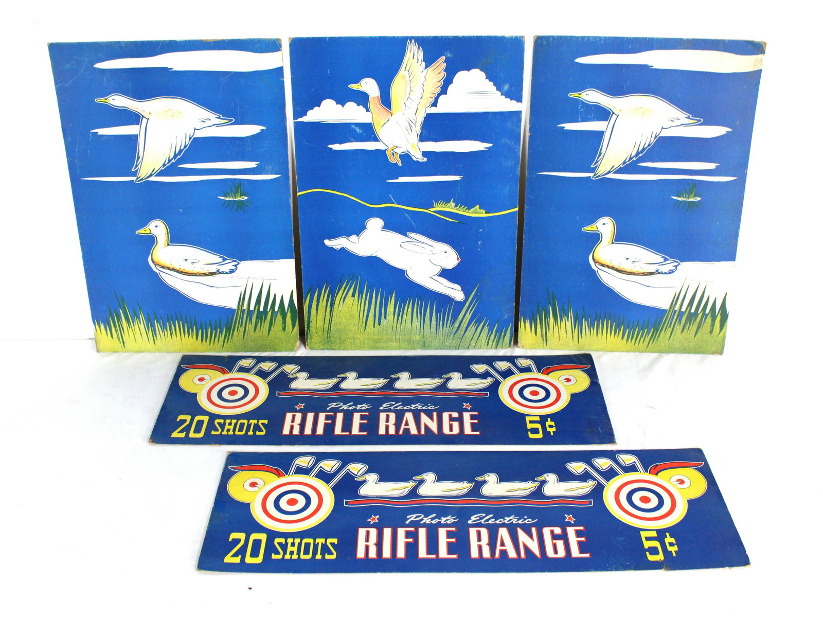 Vintage Photo Electric Rifle Range Arcade Marquees: Vintage Photo Electric Rifle Range Arcade Marquees. In-house shipping available. Dimensions:14 x 25