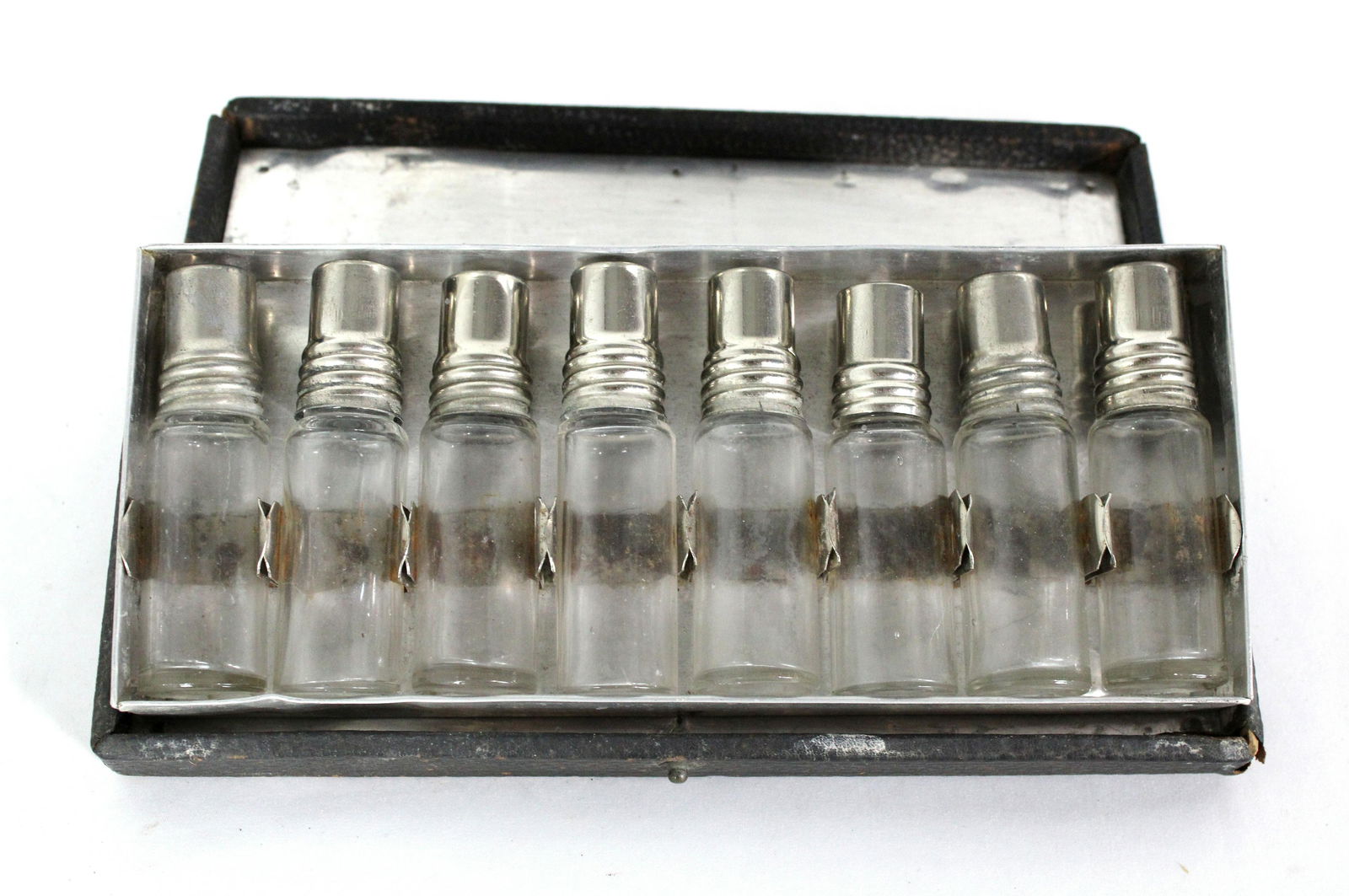 Traveling Case of Glass Vial Containers w/ Screw Tops (1 of 4)