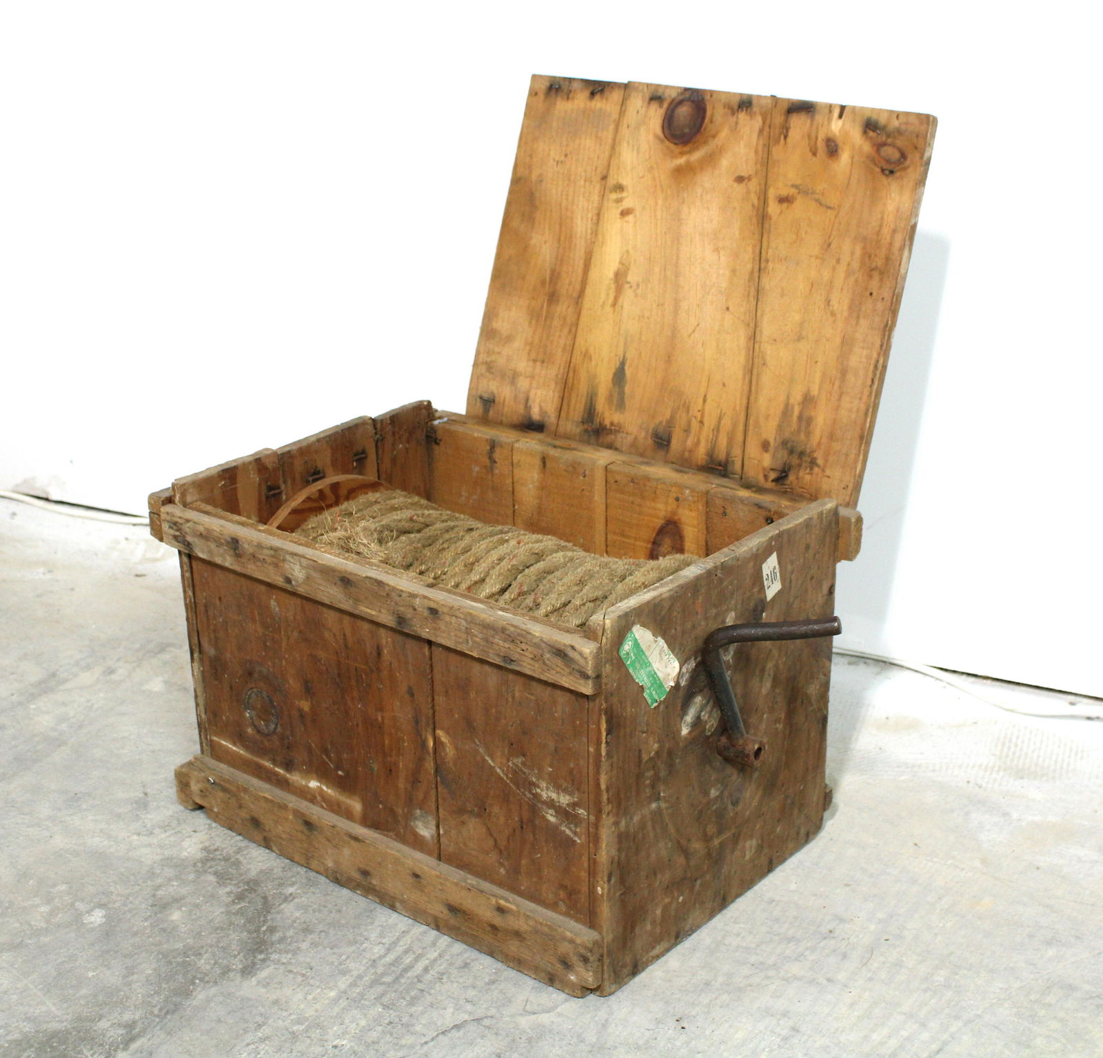 General Store Industrial Rope Vending Crate (1 of 3)