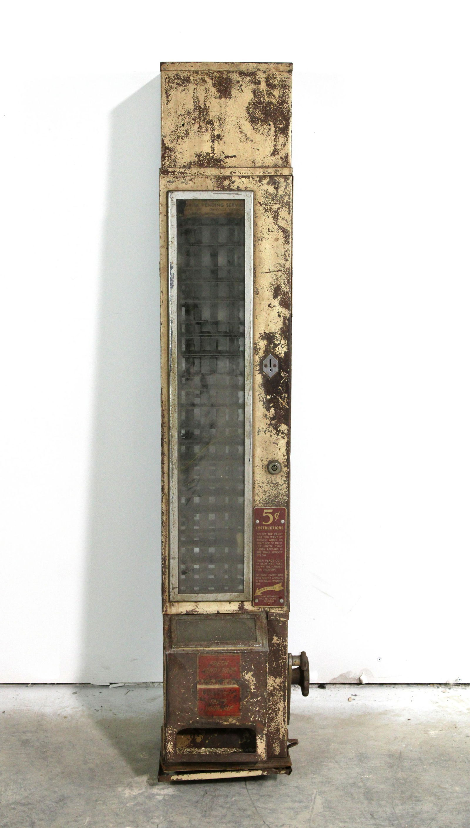 Coin Operated U-Select-It Vending Machine (1 of 4)