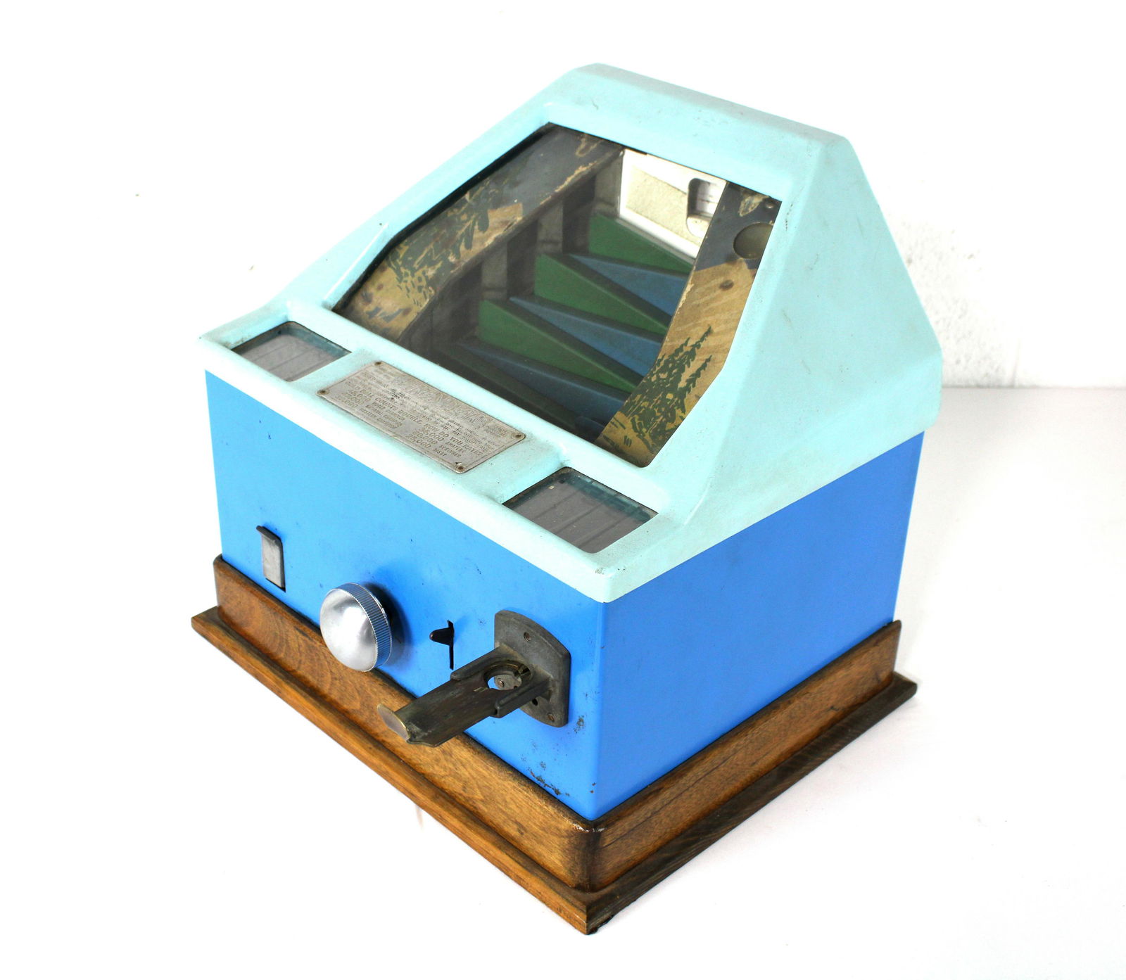 Groetchen Pikes Peak Table Top Arcade, 1940s (1 of 4)