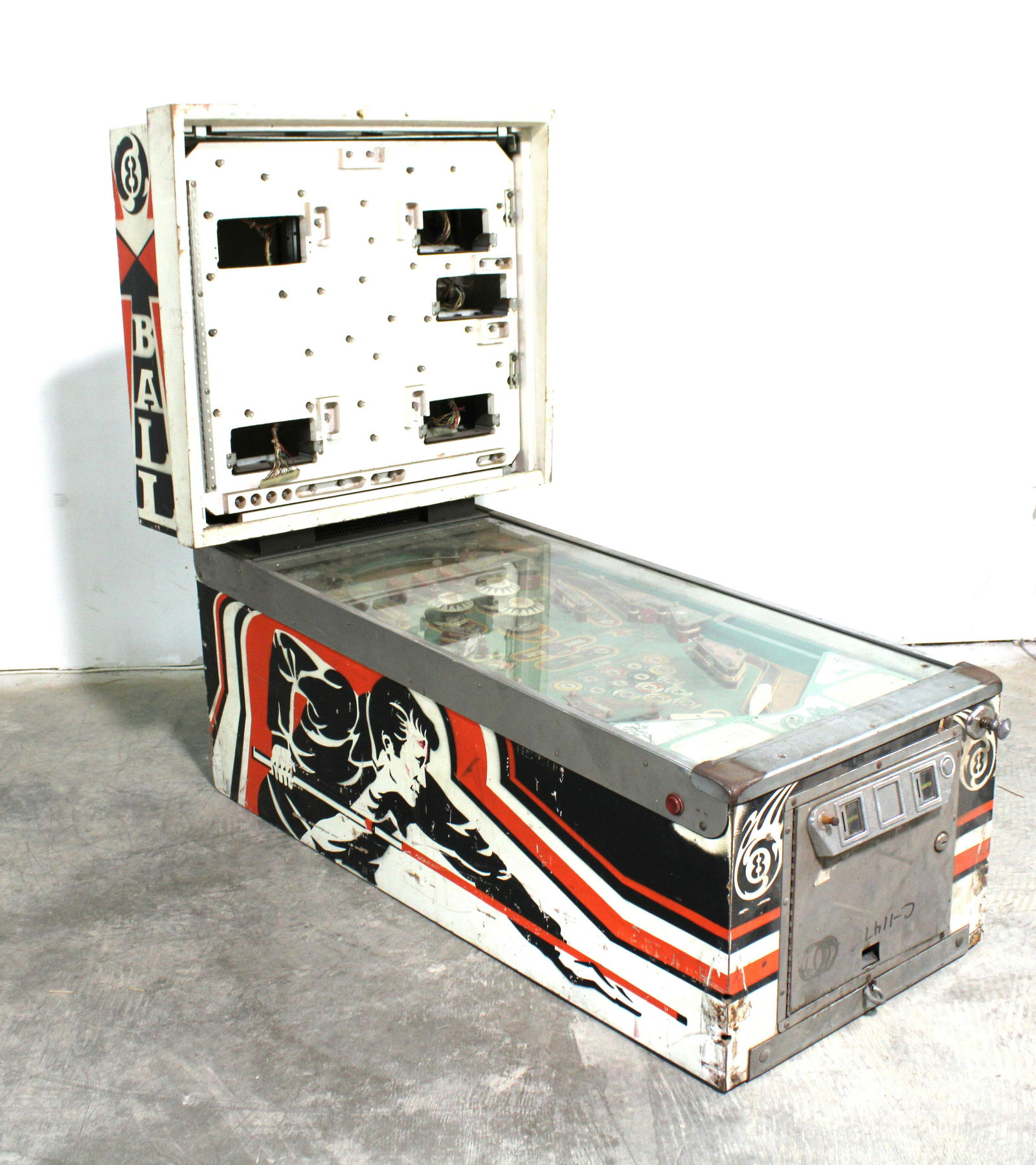 Bally Eight Ball Pinball Machine, Project
