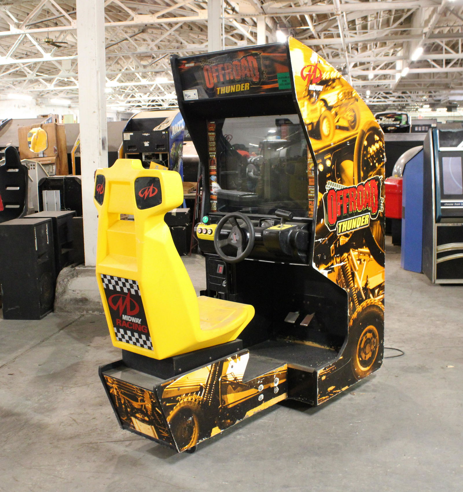 Midway Off Road Thunder Sit Down Racing Arcade (1 of 5)