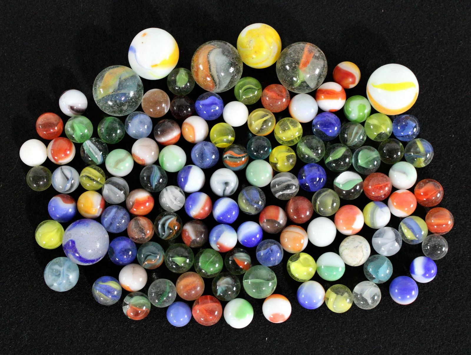 Assorted Varying Marbles, Lot 2 (1 of 1)