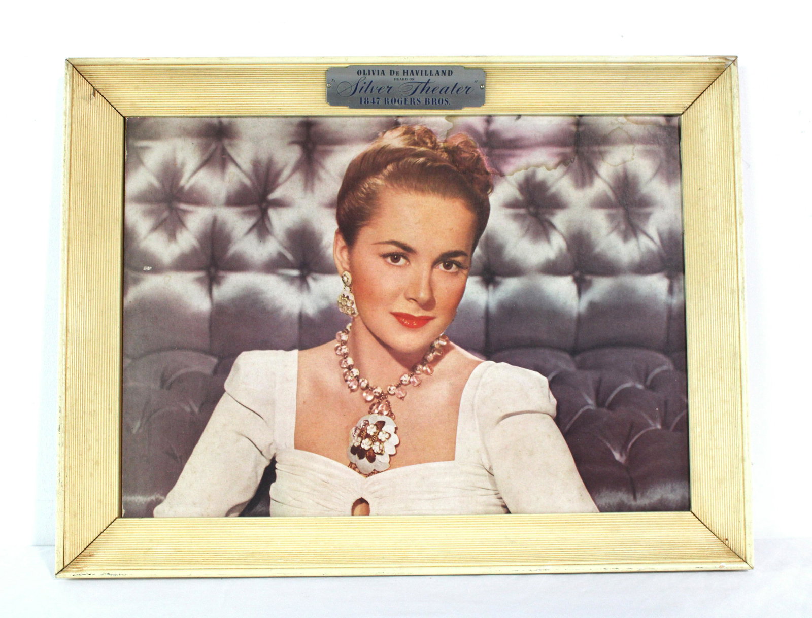 Olivia De Havilland for "Silver Theater" Promo Photo: Olivia De Havilland for "Silver Theater" Promo Photo. In-house shipping available. Dimensions: 14 x 19 x 1
