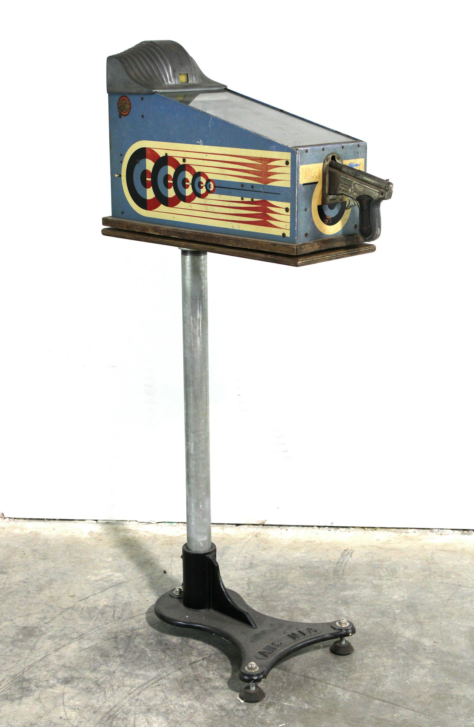 ABT Coin Operated Shooting Gallery on Stand (1 of 7)