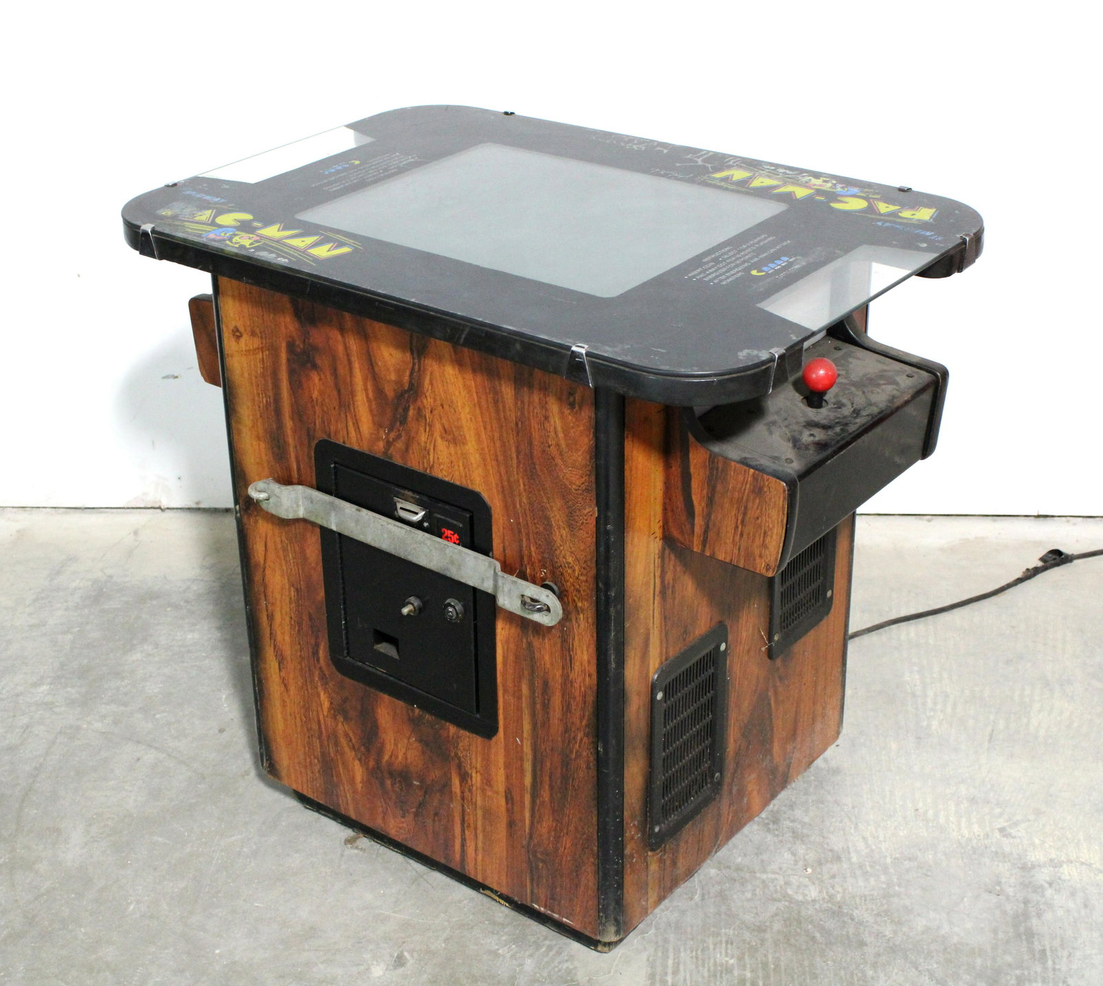 Bally Pac-Man Cocktail Arcade Game (1 of 3)