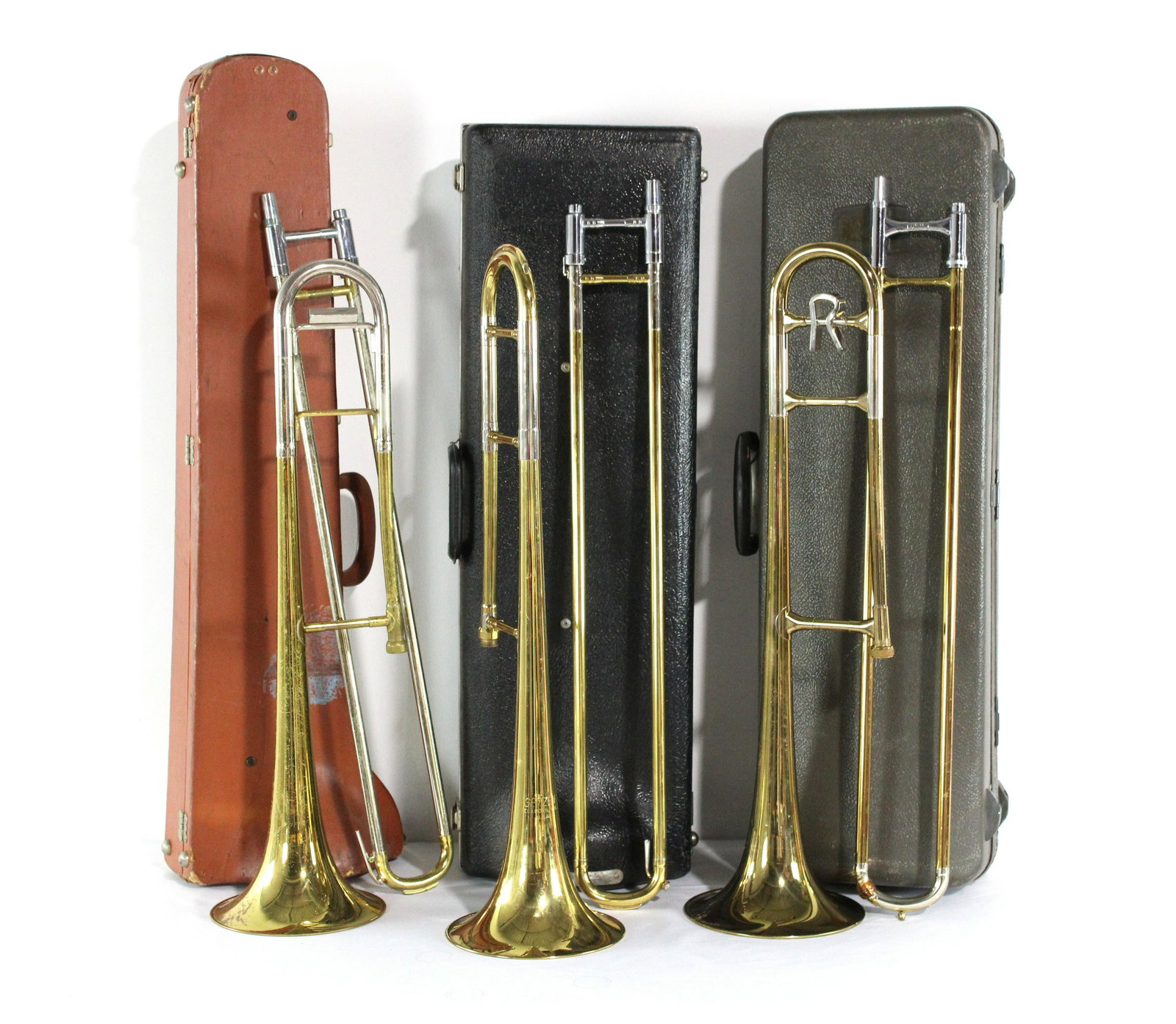 Trombones Including Getzen: Trombones Including Getzen. Total of three. Untested, sold as-is. Assume that all will need work. This item requires third party shipping or pickup arrangements to be made.