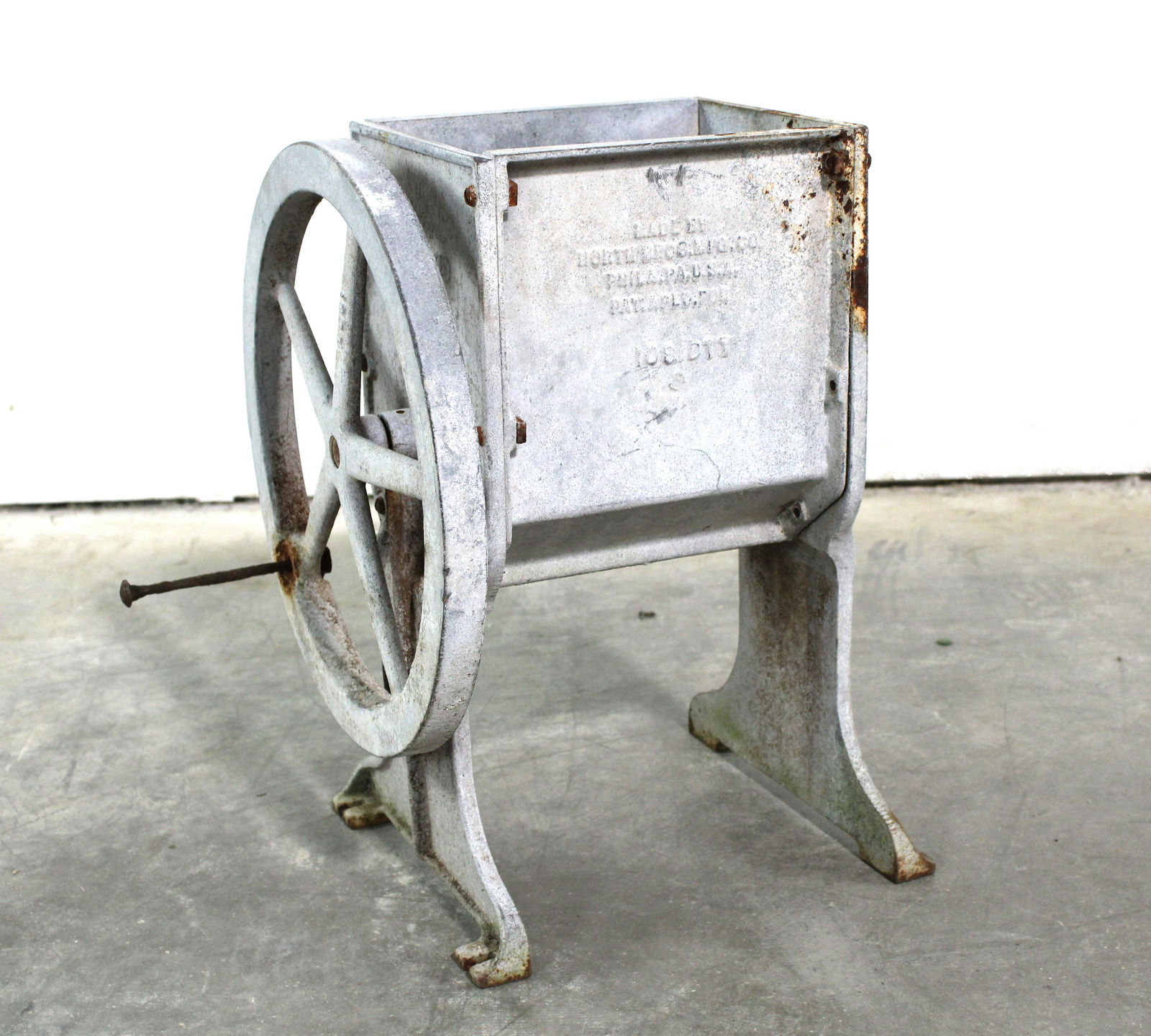 Cast Iron Ice Shaver (1 of 2)