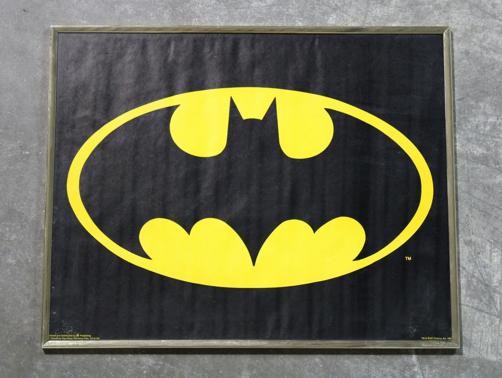 DC Comics Batman Logo Poster, Framed, 1964 (1 of 3)