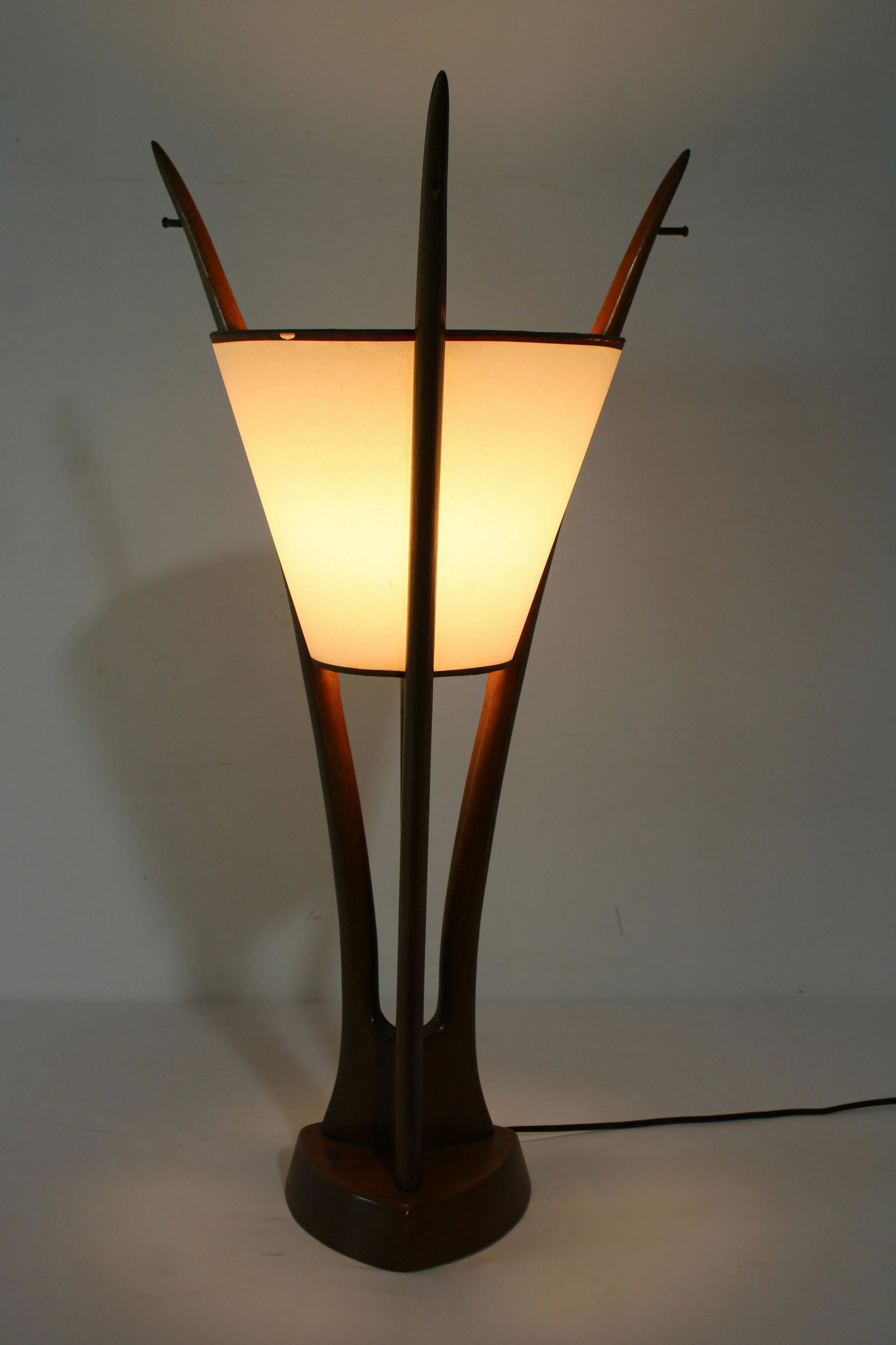 Mid Century Tulip Lamp in the Style of Adrian Pearsall (1 of 5)