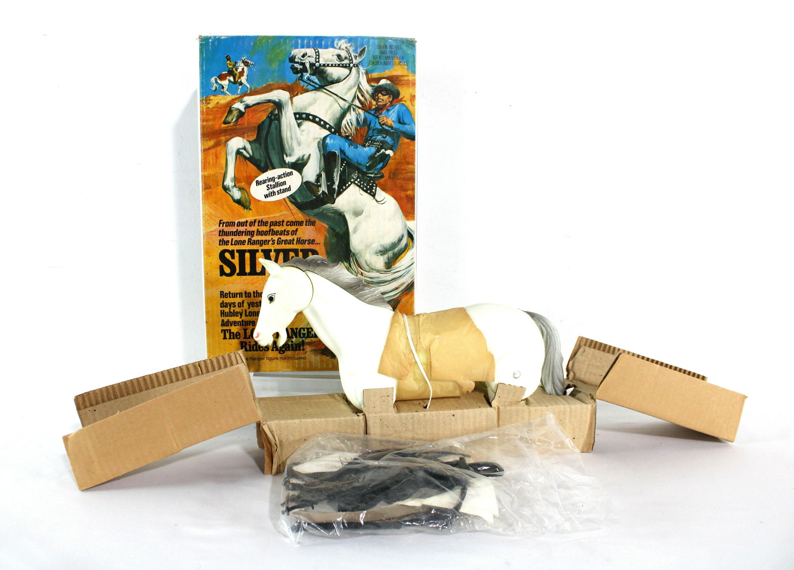 NIB Hubley Lone Ranger Horse: New In Box Hubley Lone Ranger Horse. Horse was never upacked from box but it does have a broken hoof (included). In-house shipping available. Dimensions of Box: 15 x 9.5 x 4