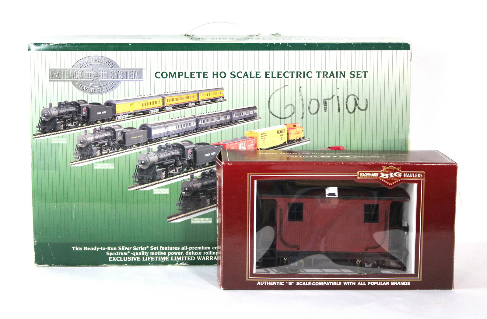 Bachmann HO Electric Train Set and Big Hauler (1 of 2)