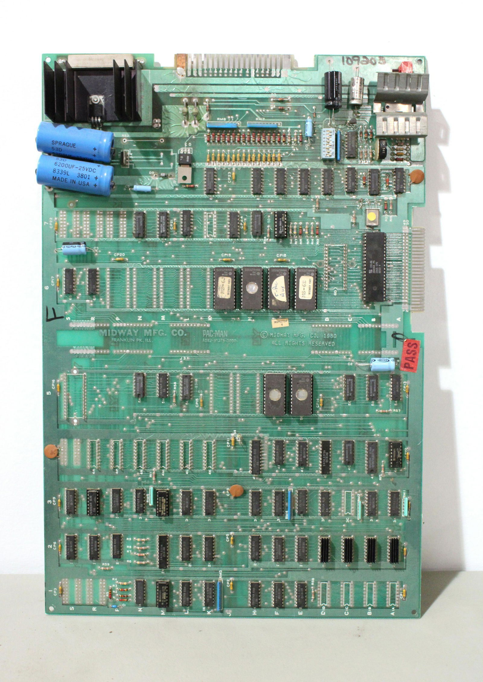 Bally Pac Man Arcade Board (1 of 1)