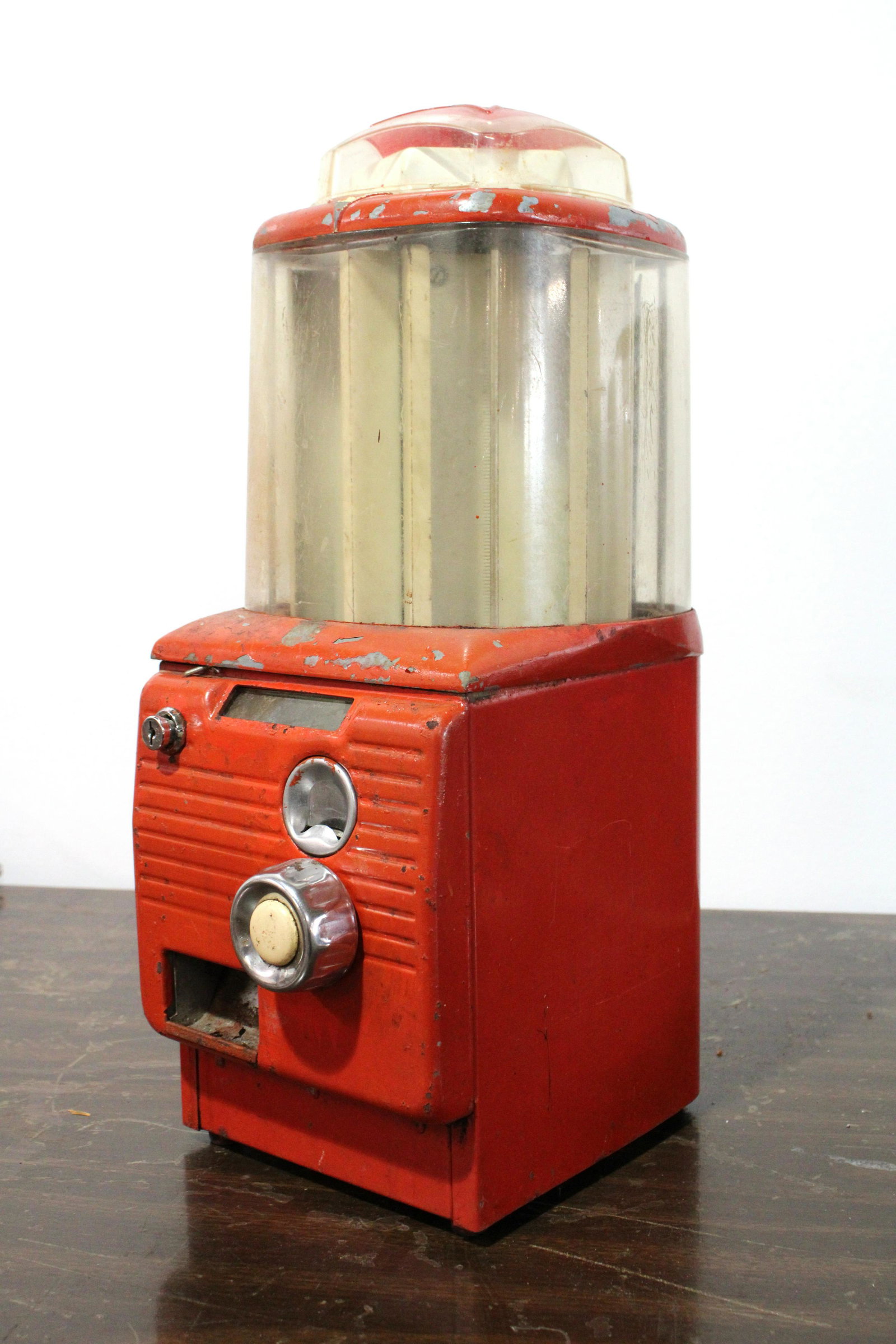 Coin Operated Gum Vending Machine: Coin Operated Gum Vending Machine. As found.