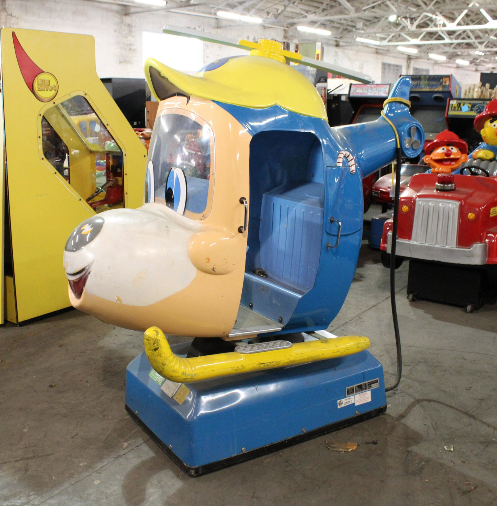 Helicopter Coin Operated Kiddie Ride: Helicopter Coin Operated Kiddie Ride. As found for parts or restoration.