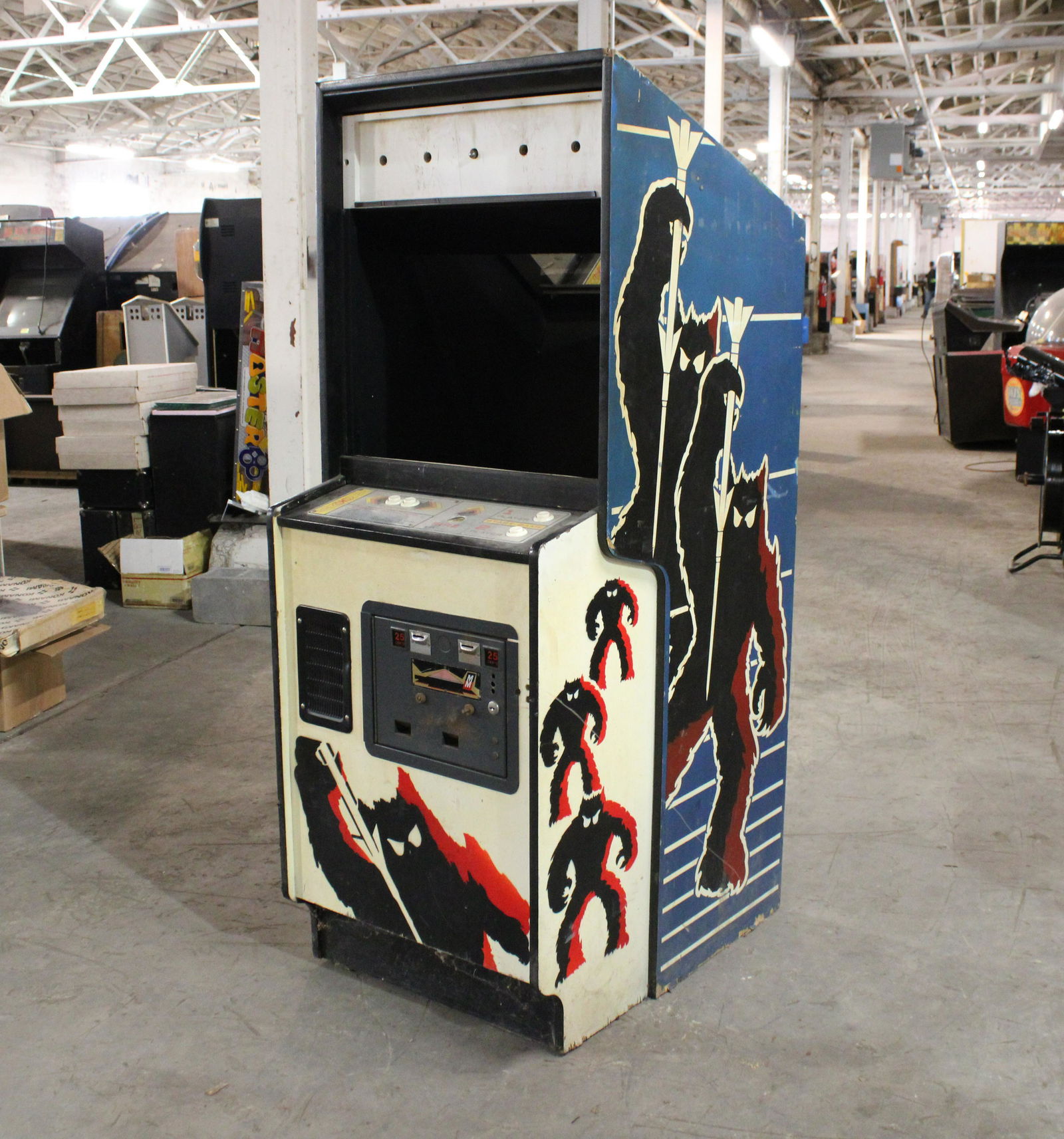 Midway Space Invaders Arcade Game (1 of 3)