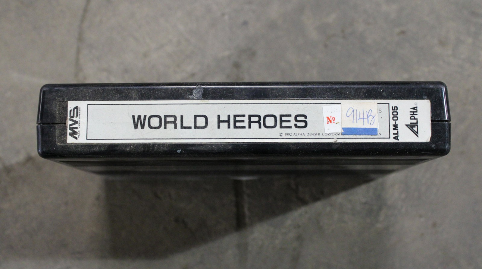 Neo Geo World Heroes Arcade Game Cartridge: Neo Geo World Heroes Arcade Game Cartridge. Untested.