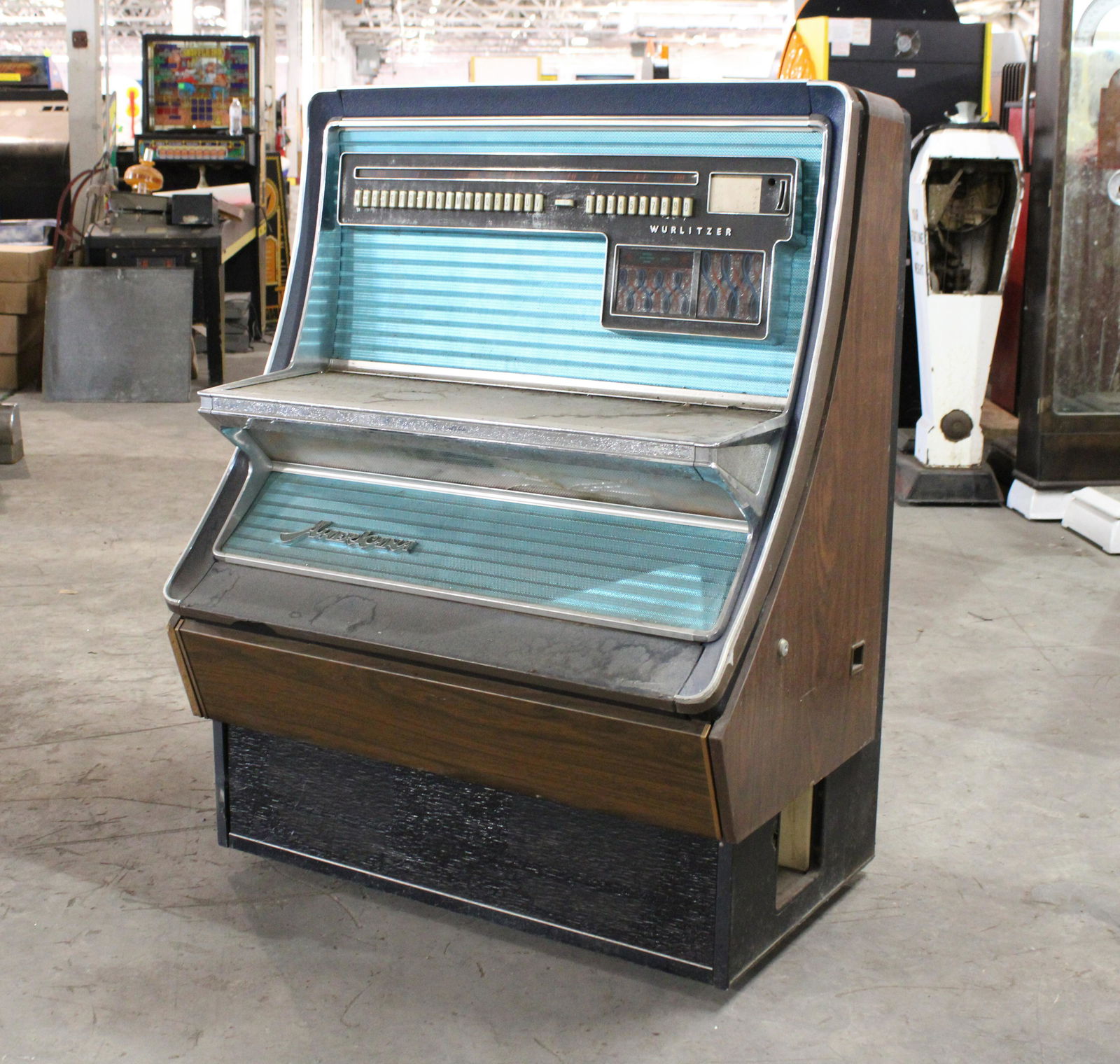 Wurlitzer Americana Ii Model 3200 Jukebox