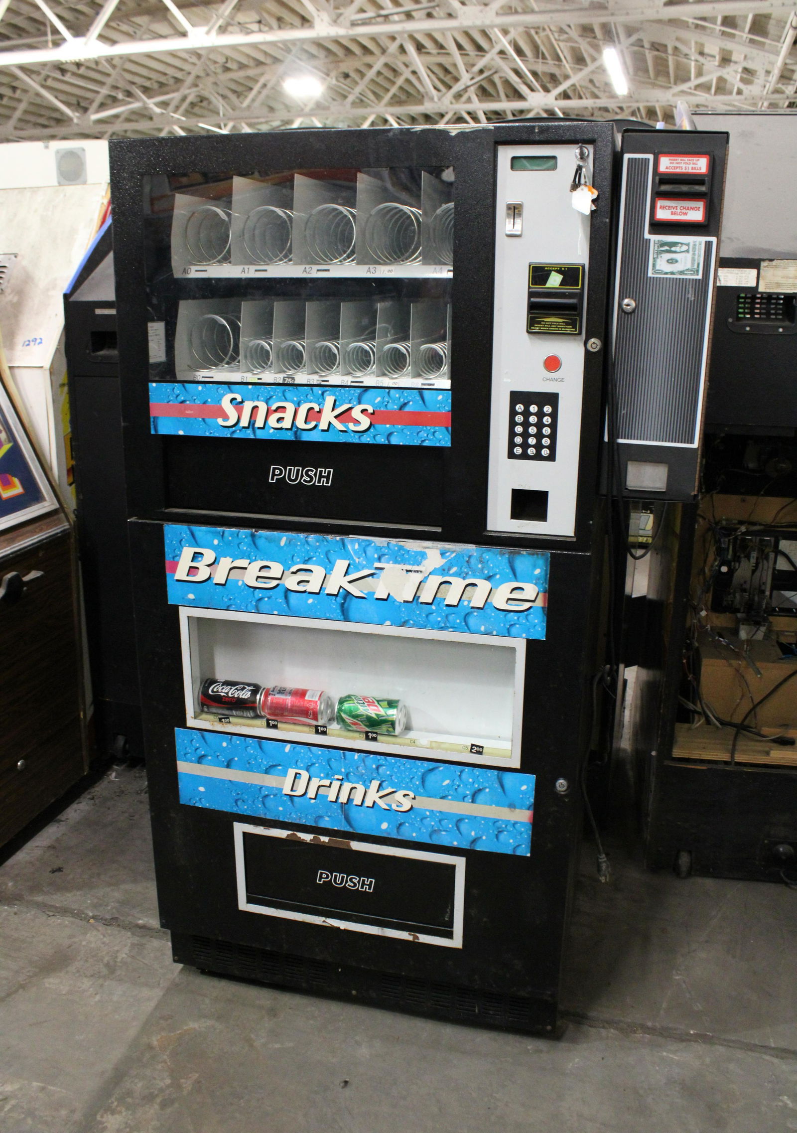 Snacks & Soda Vending Machine (1 of 2)