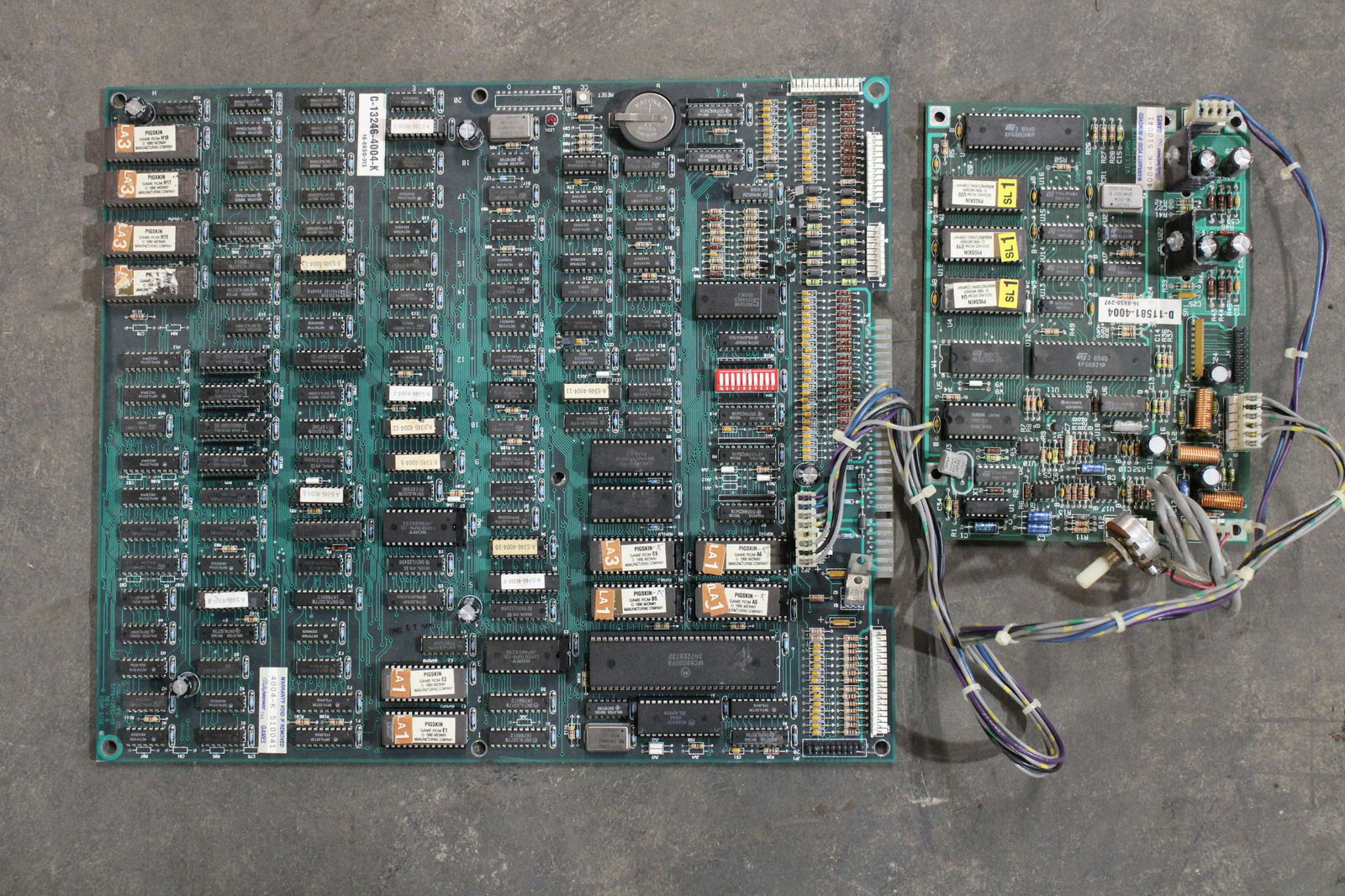 Bally Midway Pig Skin Arcade Game Board (1 of 1)