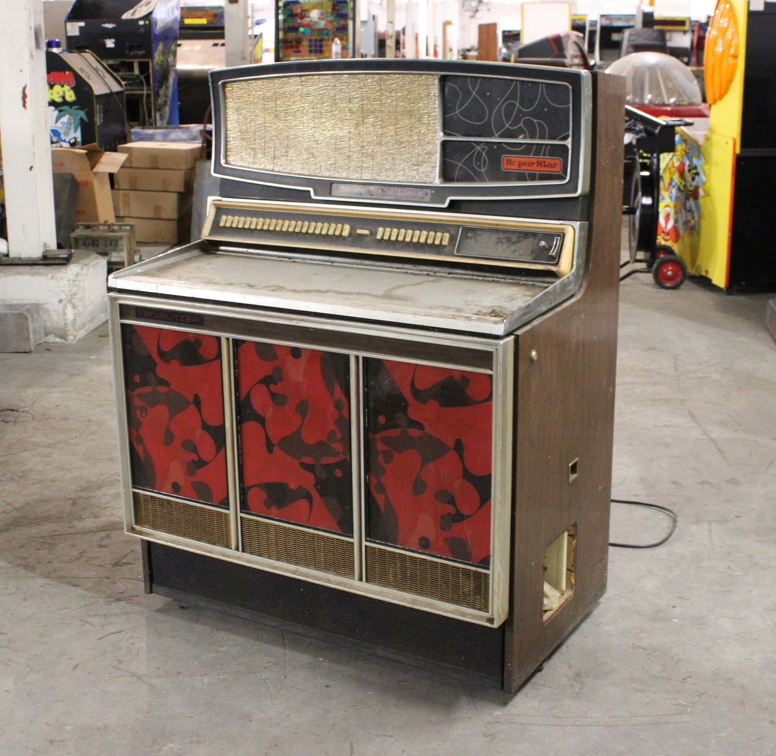 Wurlitzer Super Star Model 3600 Jukebox (1 of 2)