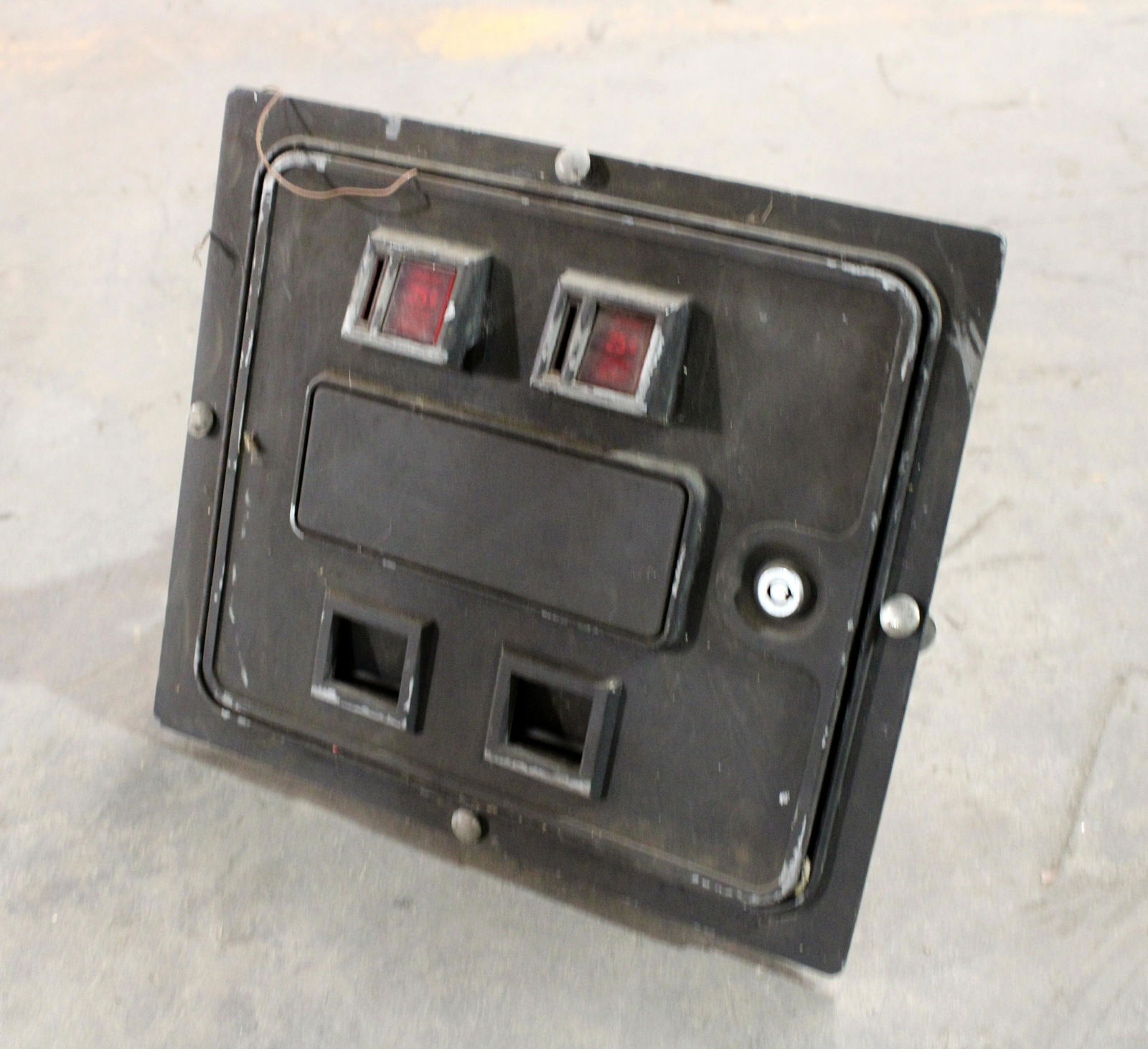 Wico Raised Letter Coin Door (1 of 2)