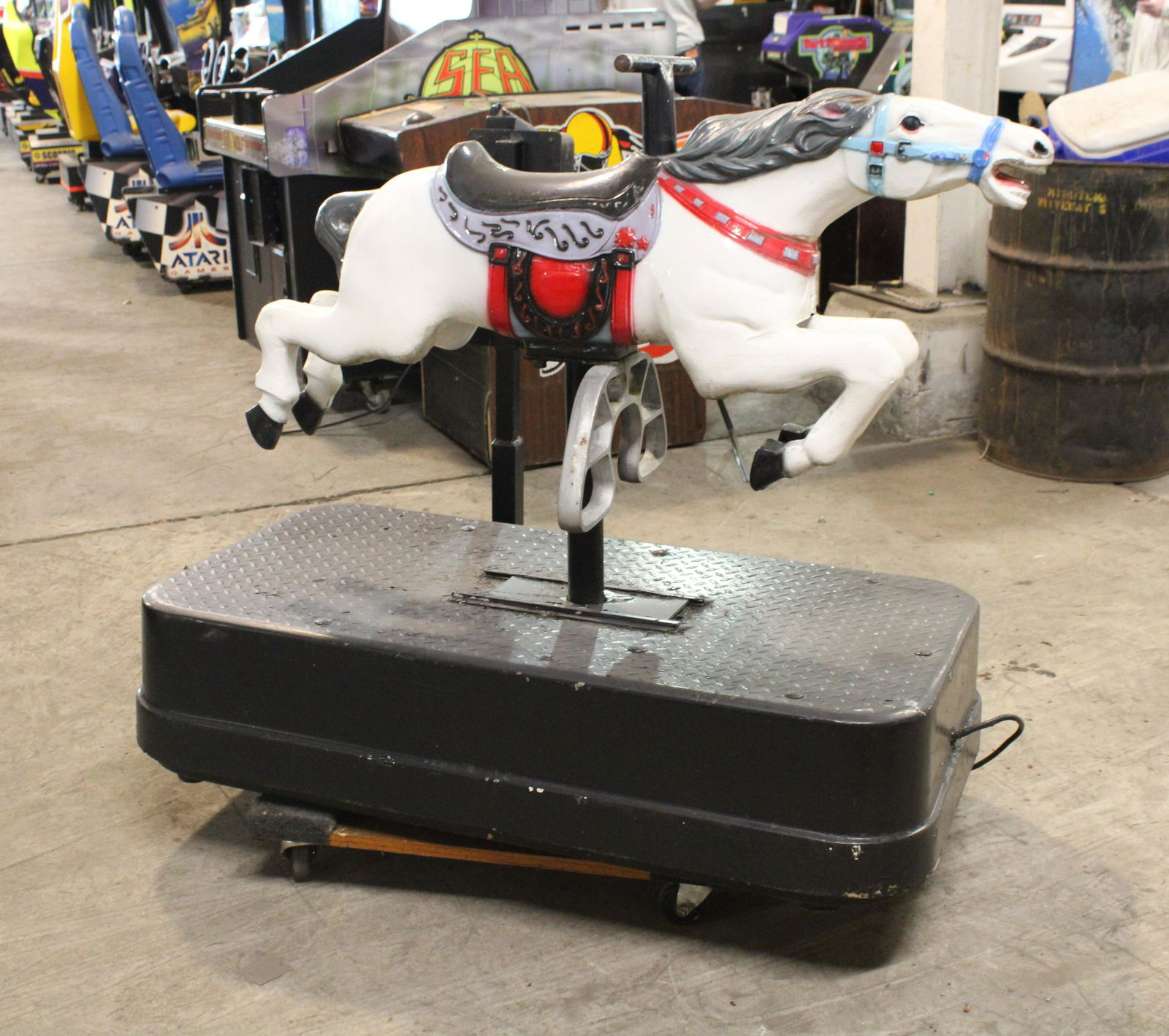 Thunder Horse Coin Operated Kiddie Ride: Thunder Horse Coin Operated Kiddie Ride. As found.