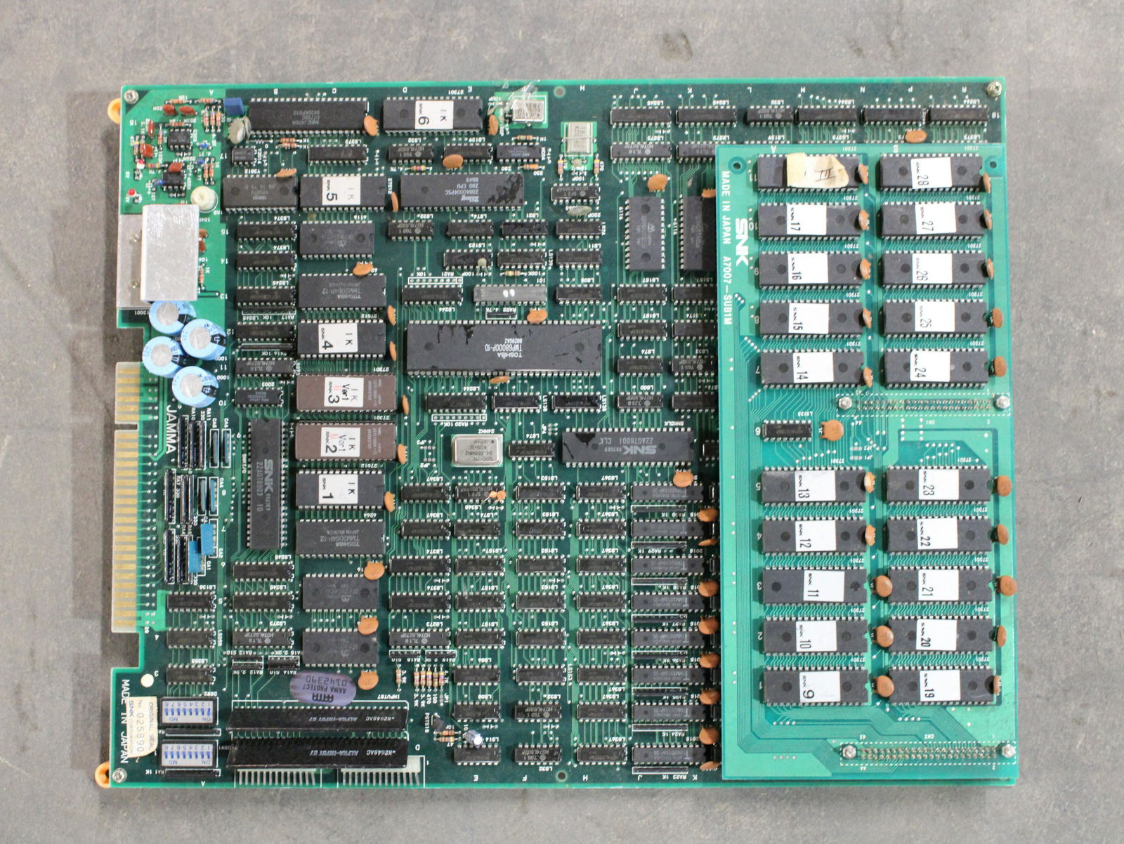 SNK Ikari Warriors Board Set (1 of 1)