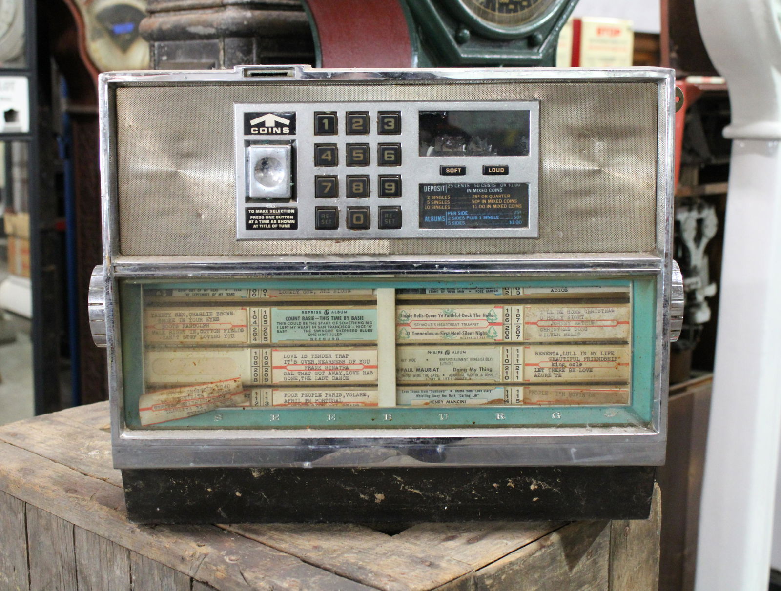 Seeburg Coin Op Wallbox (1 of 2)