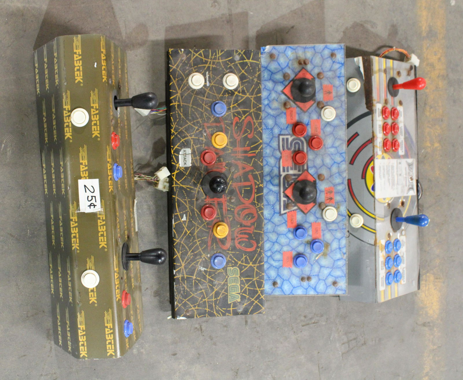 Arcade Machine Control Panels (1 of 1)