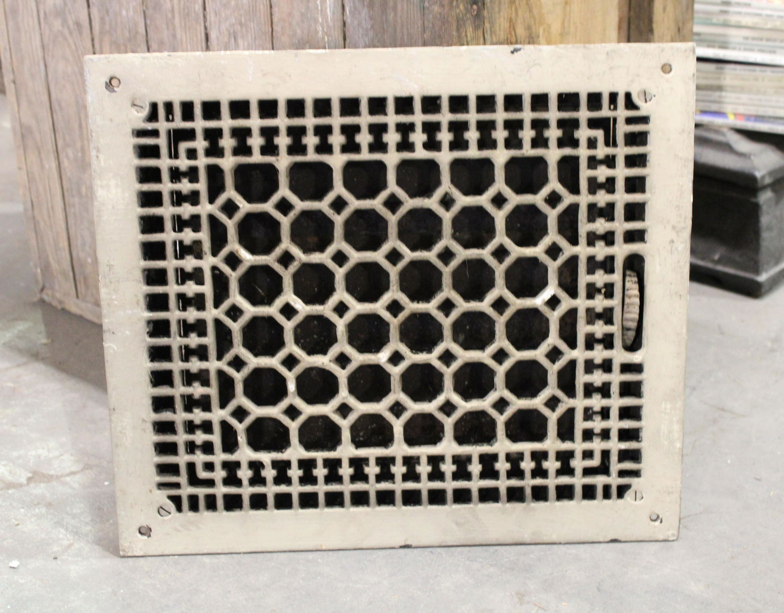 Cast Iron Decorative Art Noveau Style Grate (1 of 2)
