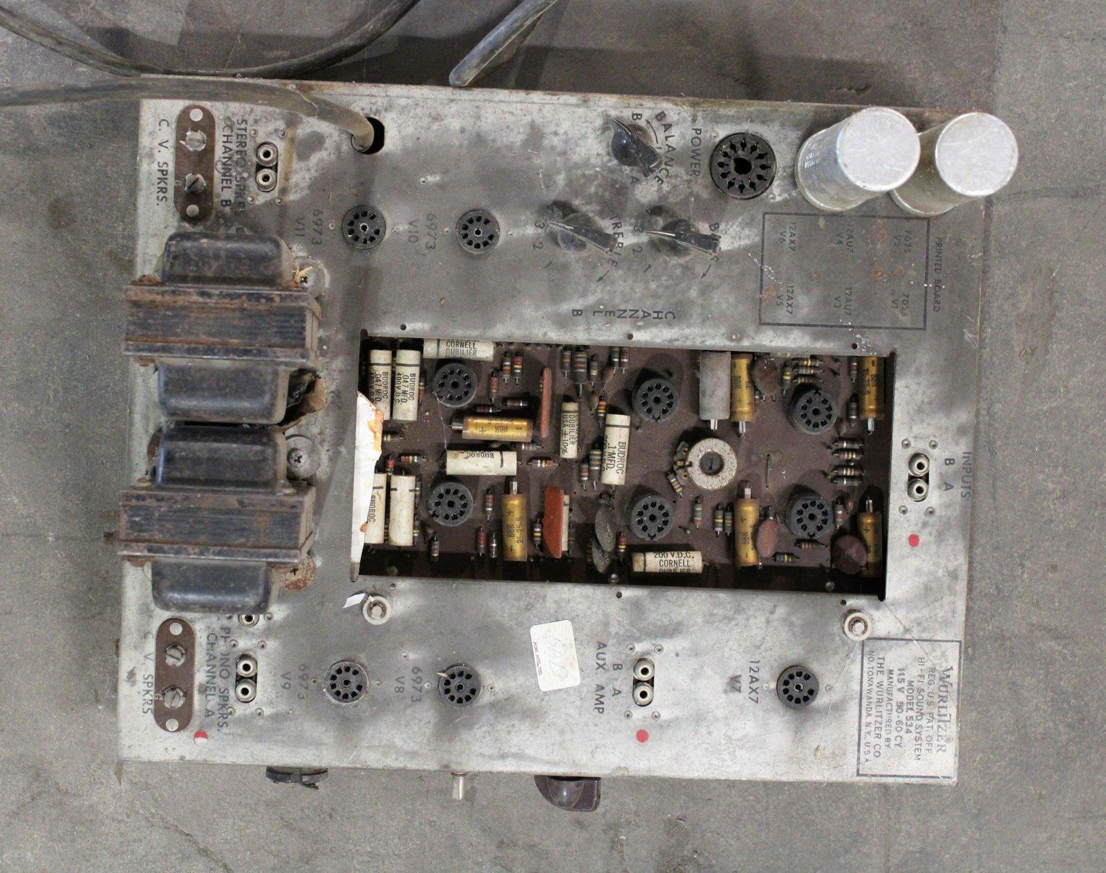 Wurlitzer 534 Jukebox Amplifier (1 of 3)