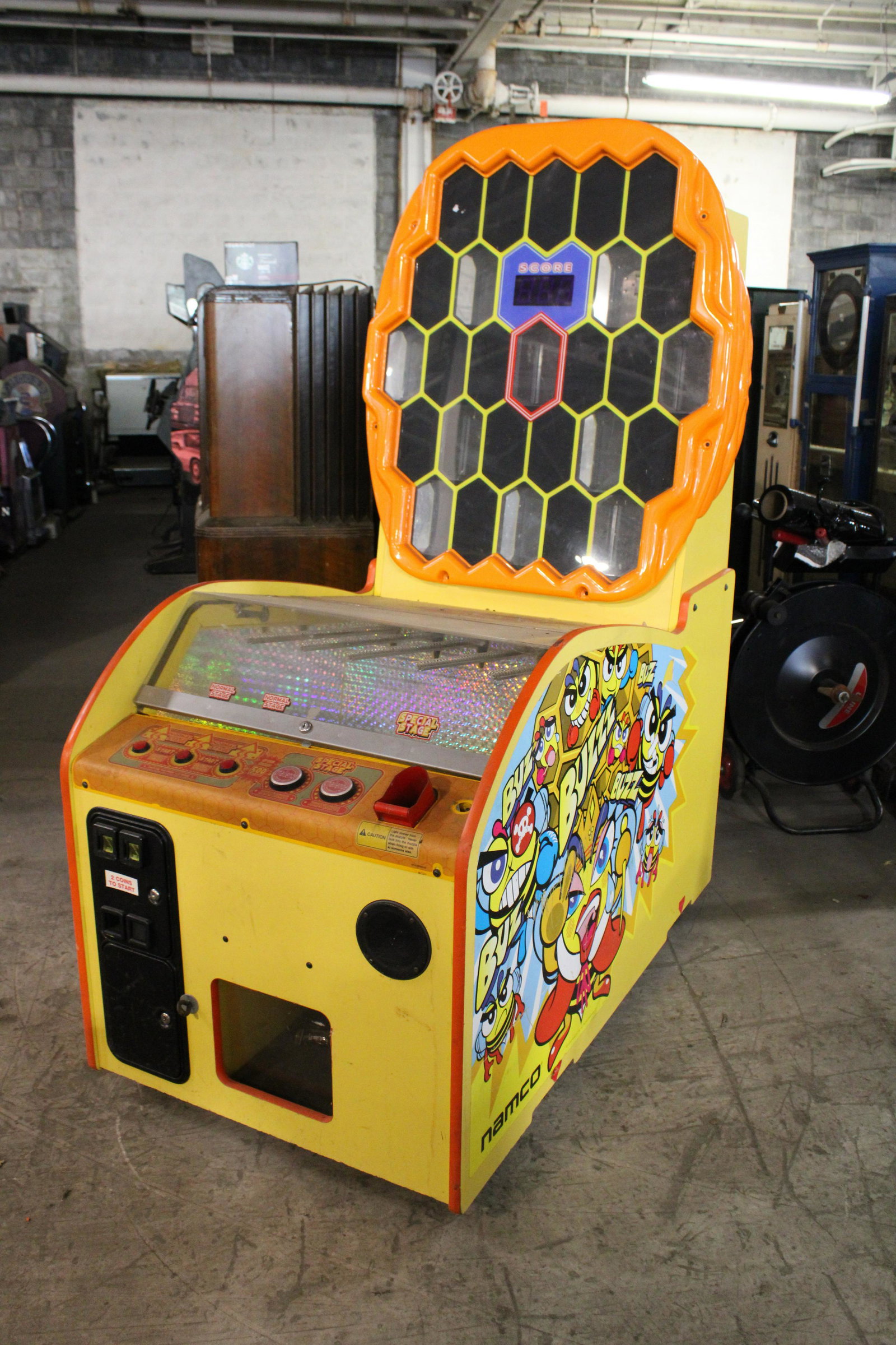 Namco Buzz Buzz Arcade Game: Namco Buzz Buzz Arcade Game. As found for parts or restoration.