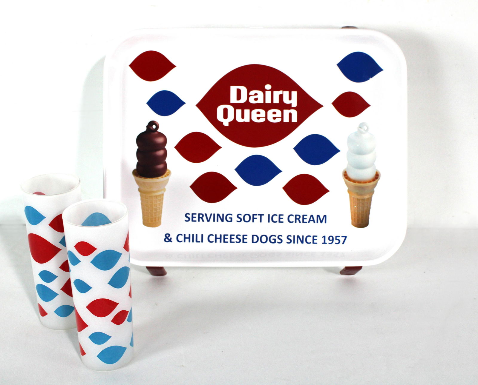 Restored Drive-In Tray Themed for Dairy Queen w/ Glasses (1 of 2)