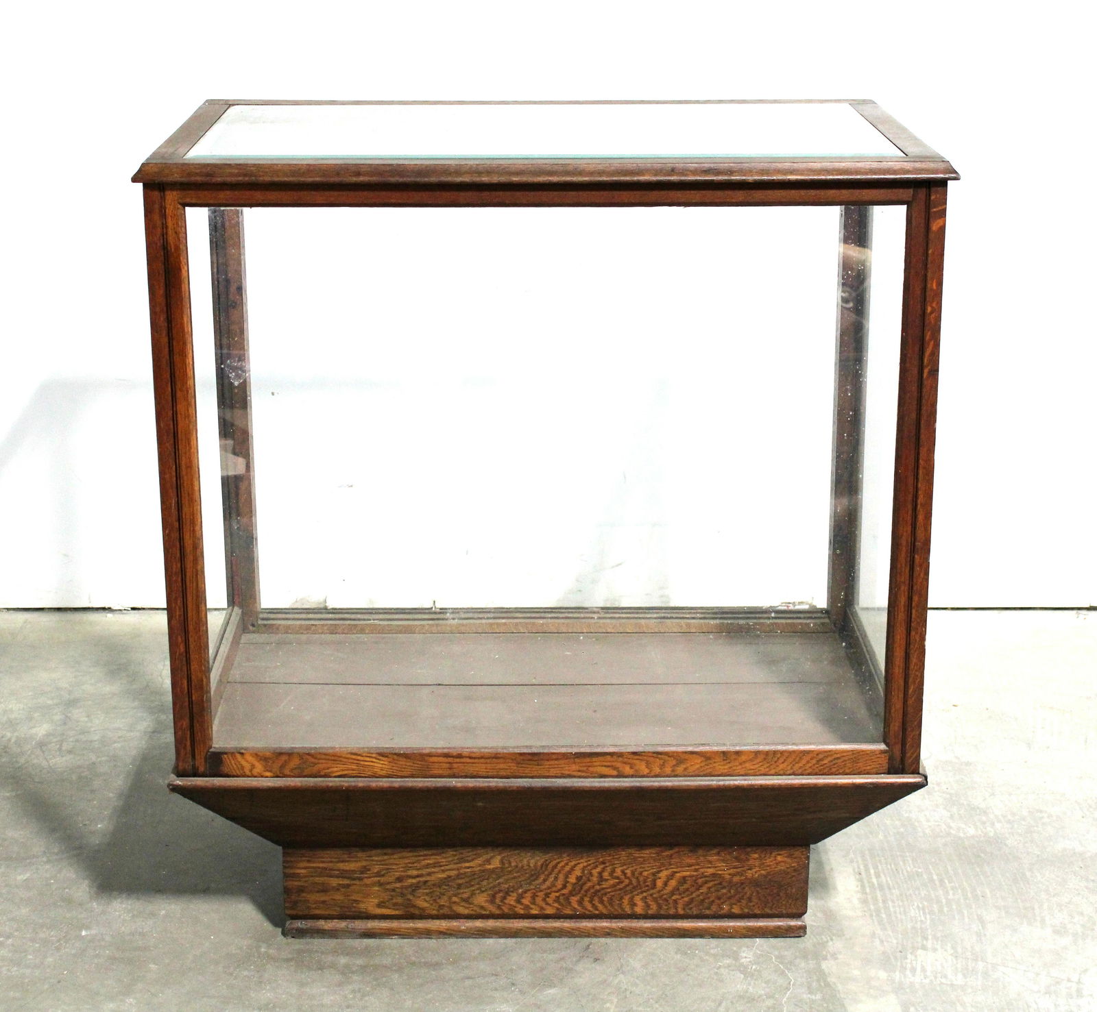 Antique Glass Display Case (1 of 2)