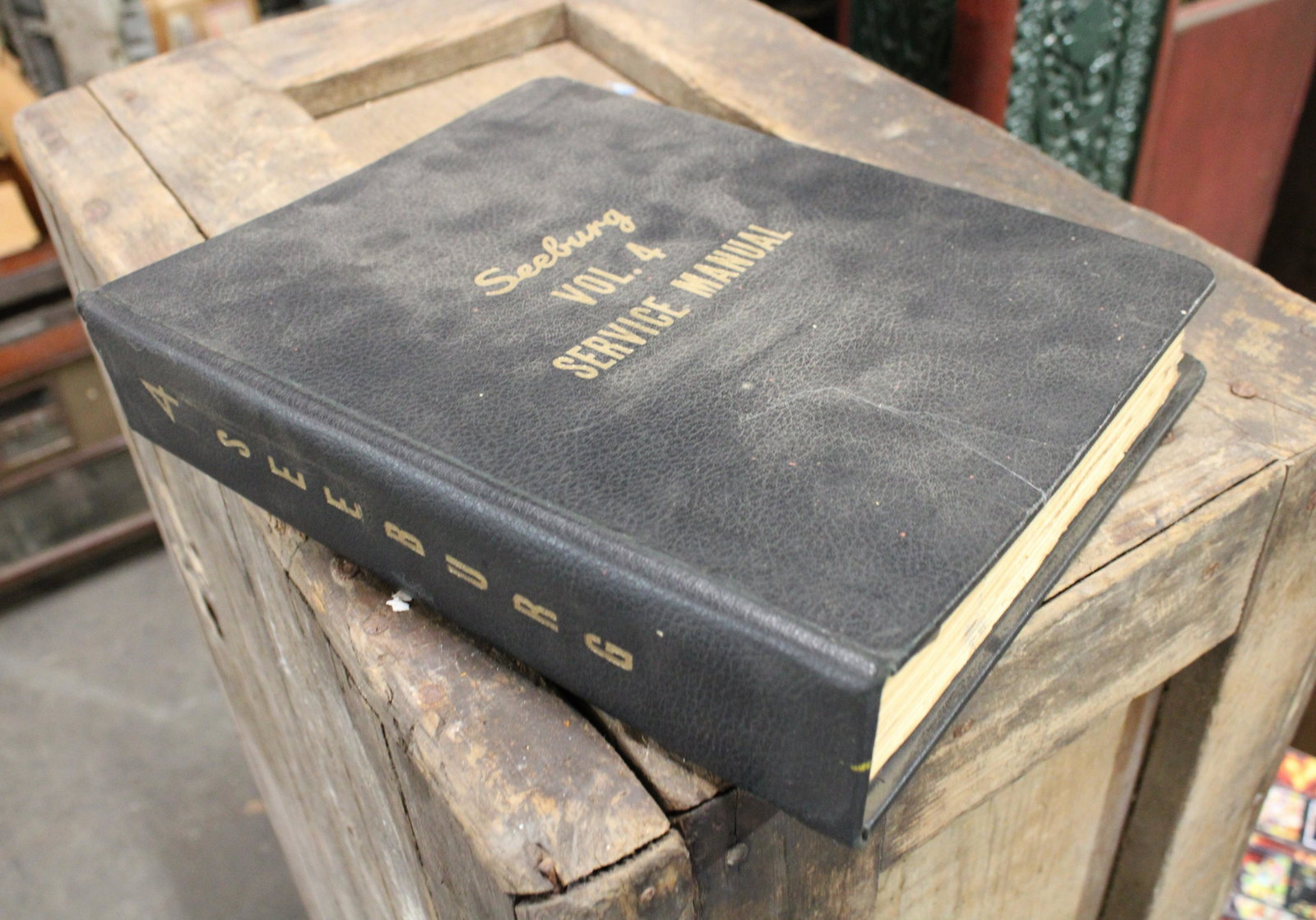 Original Seeburg Jukebox Manual in Binder: Original Seeburg Jukebox Manual in Binder. Covers several jukeboxes.