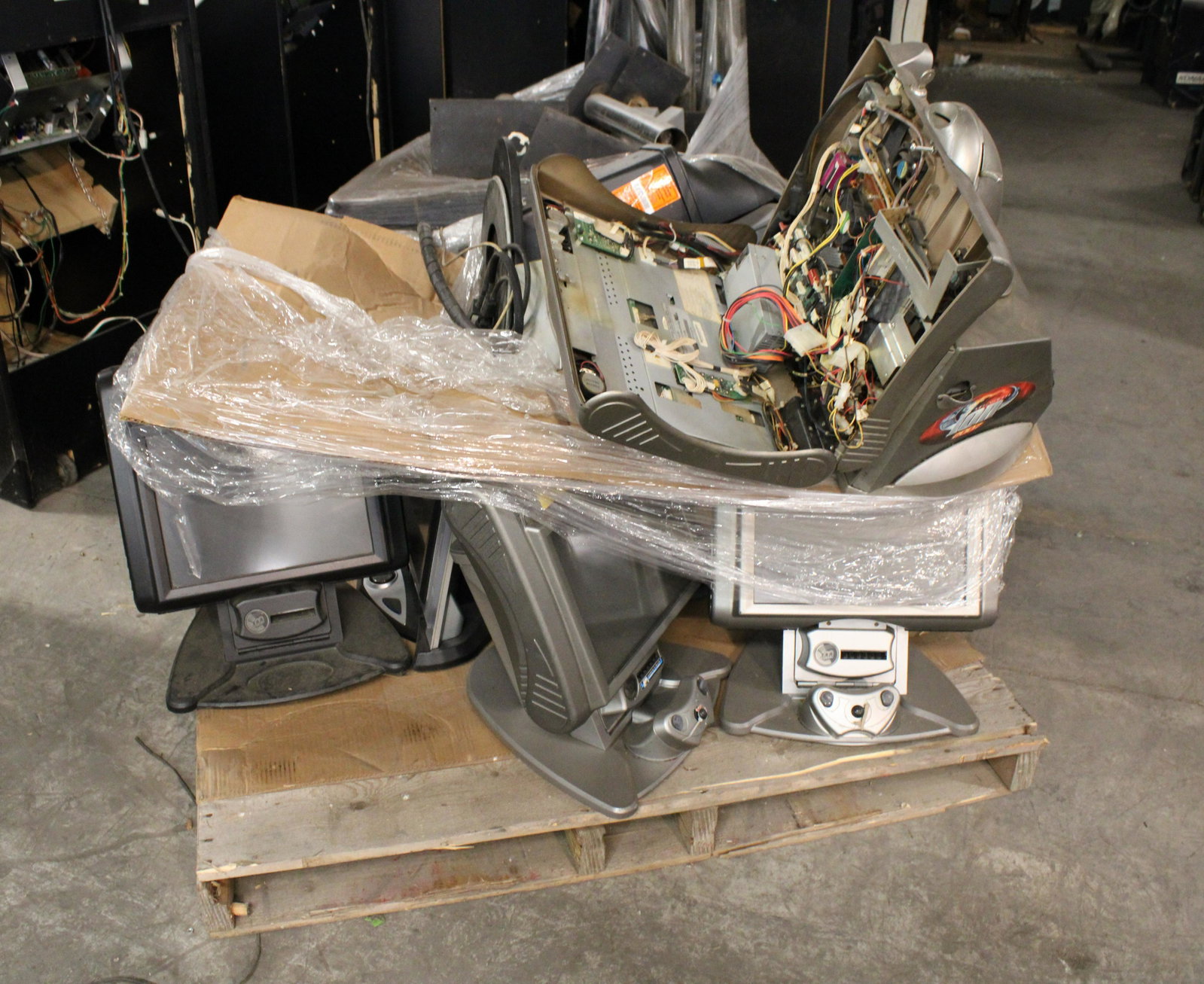 Merit Multigame Arcade Touchscreens, Pallet Lot 1: Merit Multigame Arcade Touchscreens, Pallet Lot 1. For parts or restoration.