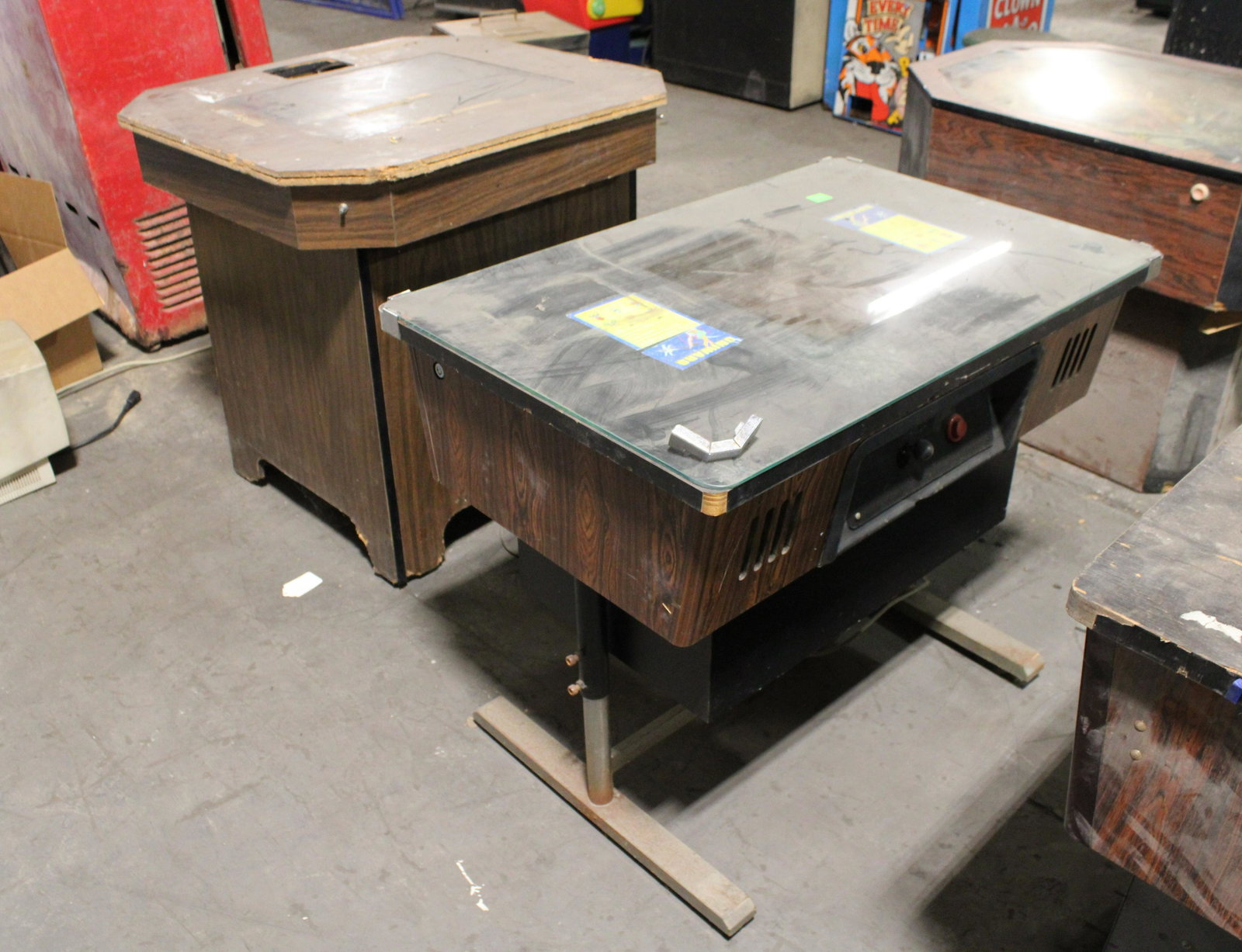 Two Arcade Cocktail Table Projects, Lot 2: Two Arcade Cocktail Table Projects, Lot 2. For Mame or multigame restorations, not complete