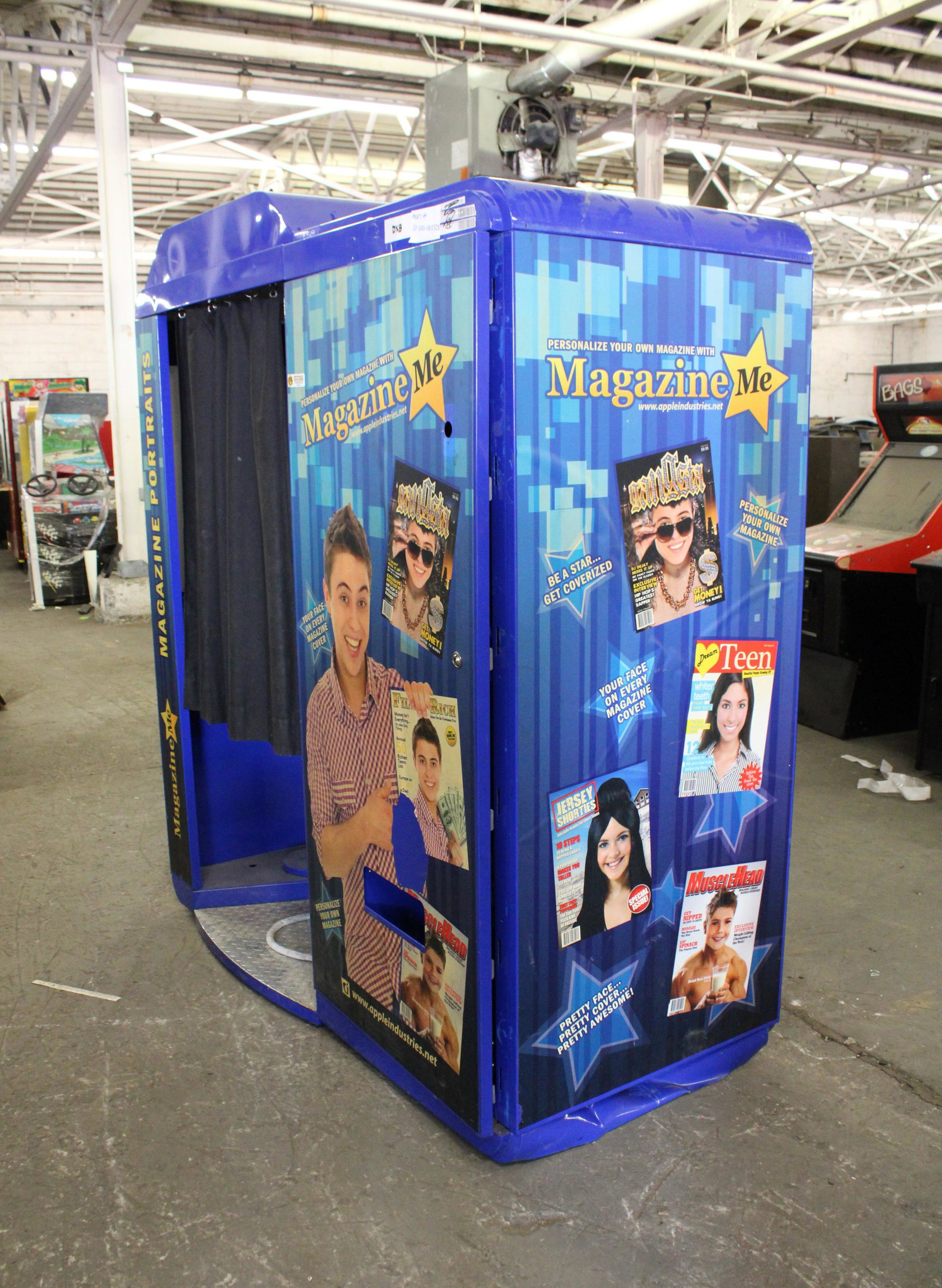 Magazine Me Coin Operated Photo Booth: Magazine Me Coin Operated Photo Booth. As found, untested.