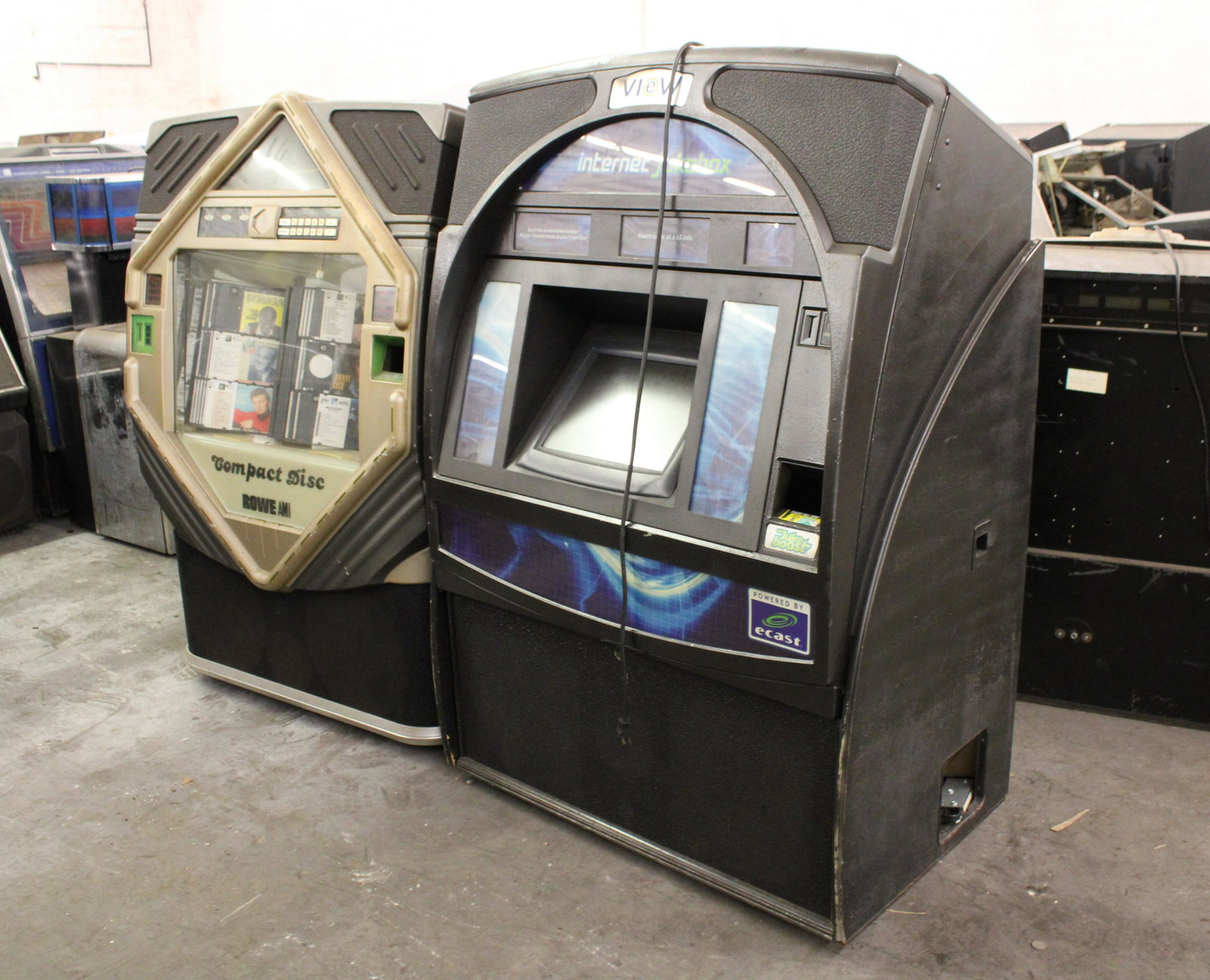 Rowe CD and Internet Jukeboxes: Rowe CD and Internet Jukeboxes. As found, untested.
