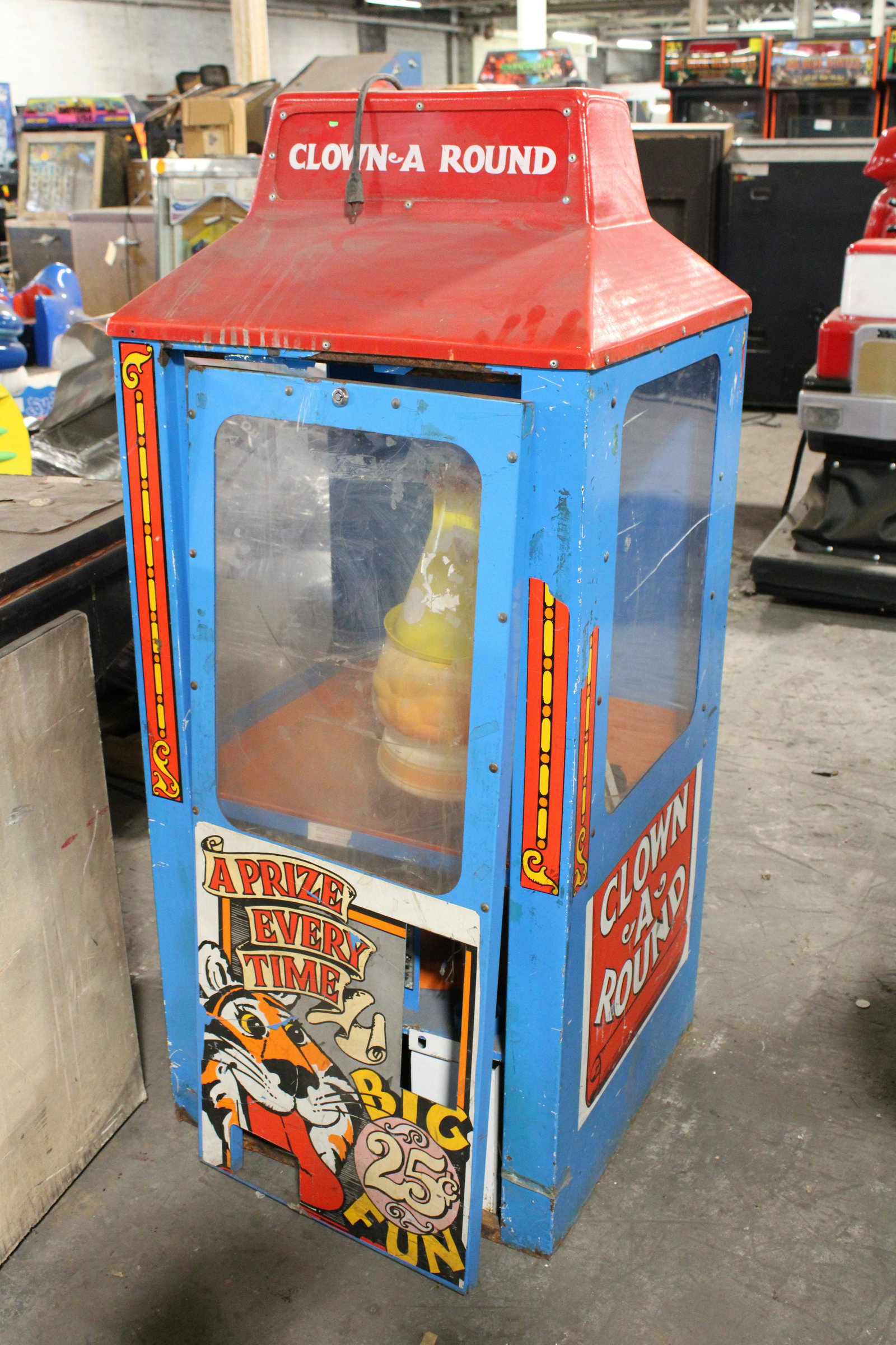 Clown-A-Round Prize Arcade Game: Clown-A-Round Prize Arcade Game. For parts or repair.