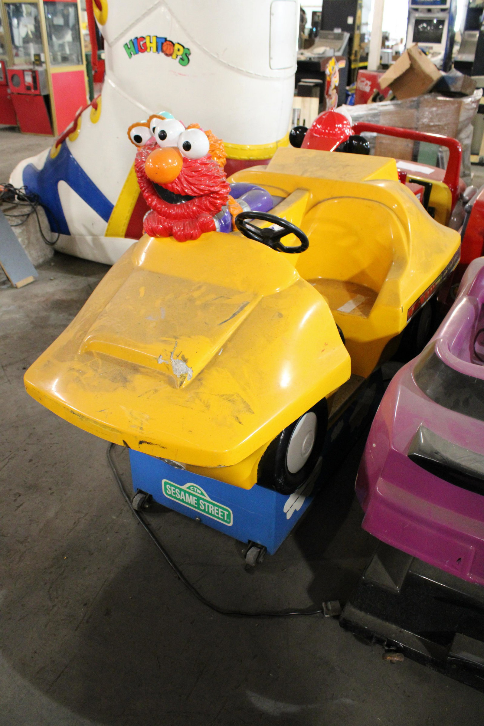 Sesame Street Elmo & Zoe Coin Op Kiddie Ride: Sesame Street Elmo & Zoe Coin Op Kiddie Ride. As found.