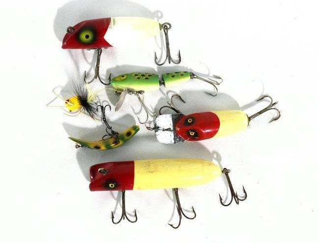 Six Vintage Wooden Fishing Lures Incl. South Bend