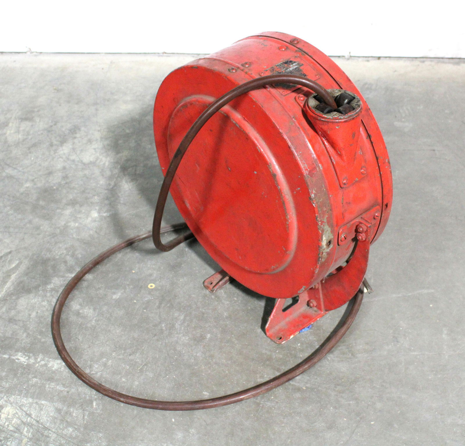 Eco Air Meter Drum Recoil Base: Eco Air Meter Drum Recoil Base. Dimensions: 22 x 20 x 9. *Shipping now available via Live Shipping through Live Auctioneers. Please see terms for more details.