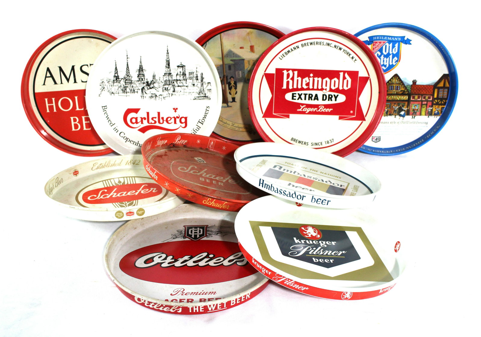 Beer Trays incl. Schaefer and Rheingold: Beer Trays incl. Schaefer and Rheingold. Total of ten trays. Dimensions of one: 12 x 12 x 2. *Shipping now available via Live Shipping through Live Auctioneers. Please see terms for more details.